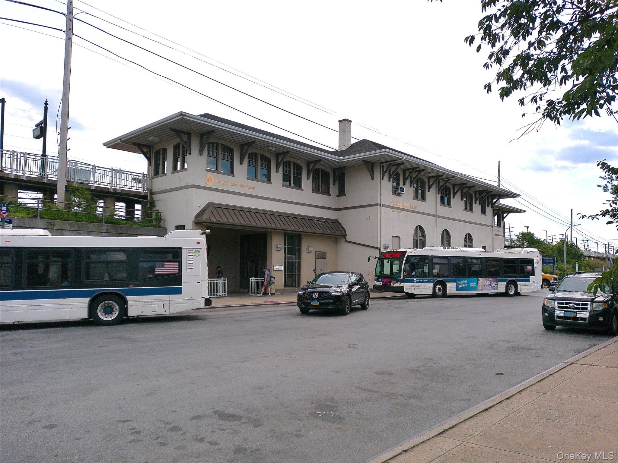 9227 Springfield Boulevard thumbnail 12