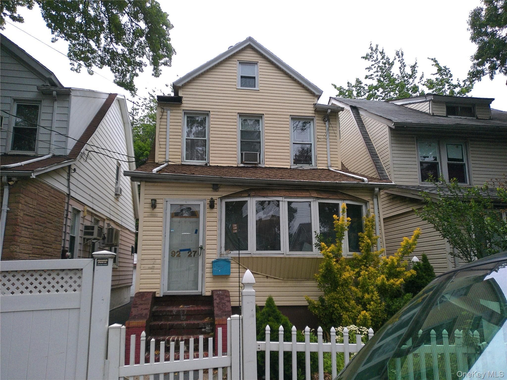 9227 Springfield Boulevard, Queens Village