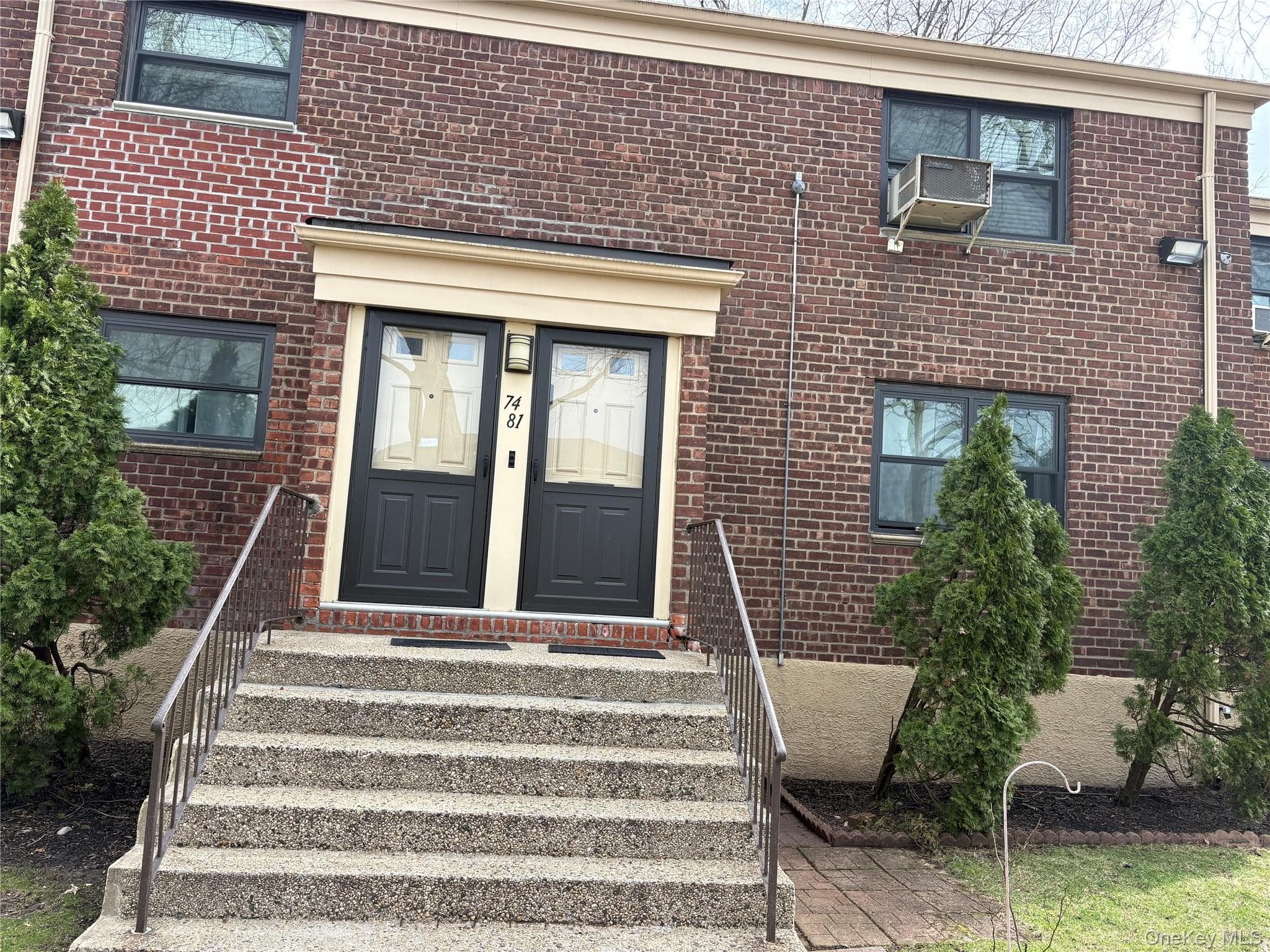 74-81 220th Street Unit: 2 thumbnail 2