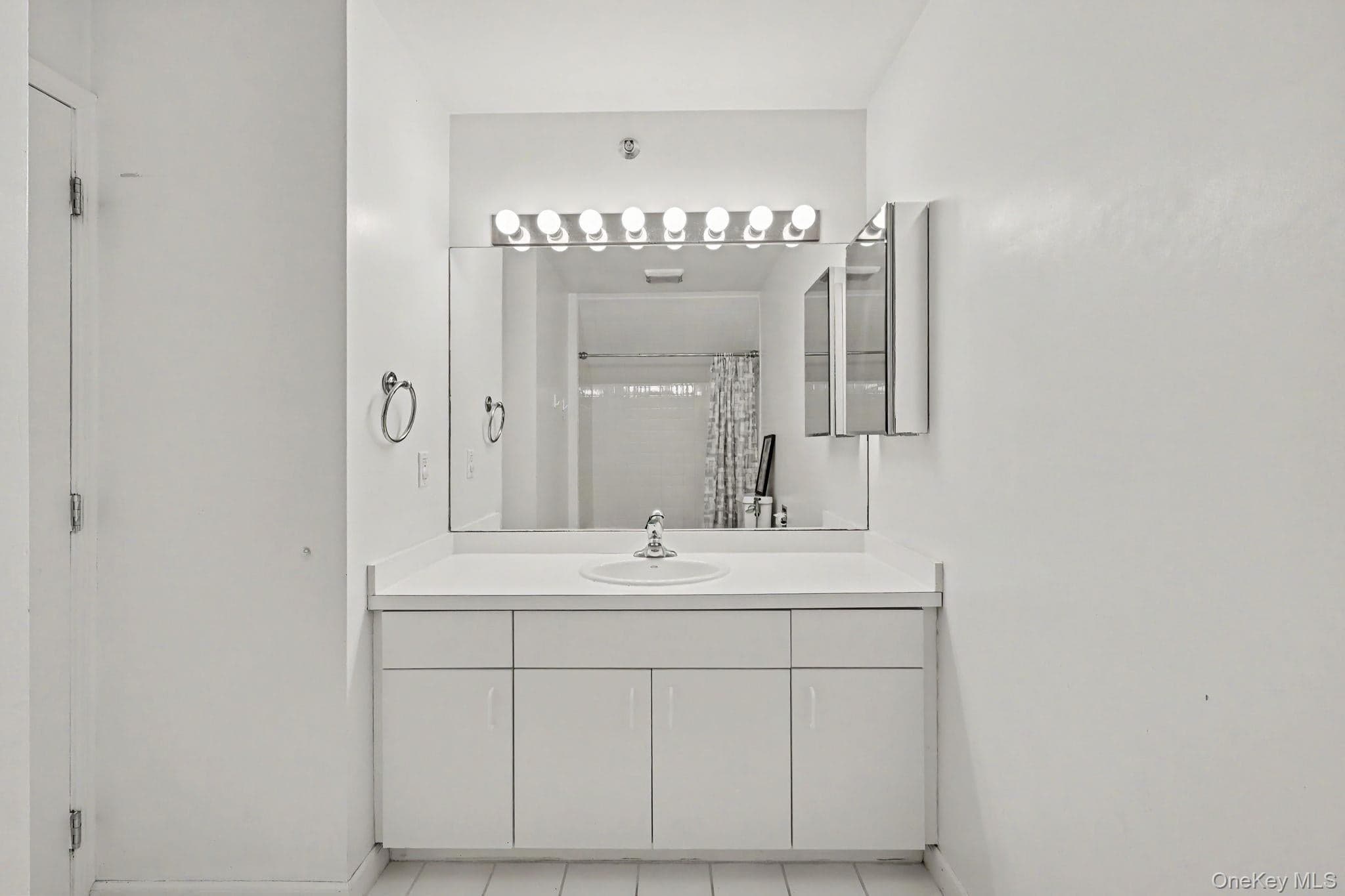210 Sandpiper Court Unit: 210 thumbnail 24