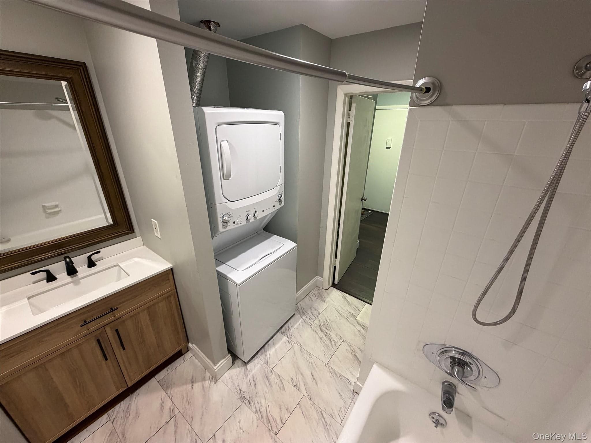 14 Fern Court Unit: H thumbnail 6