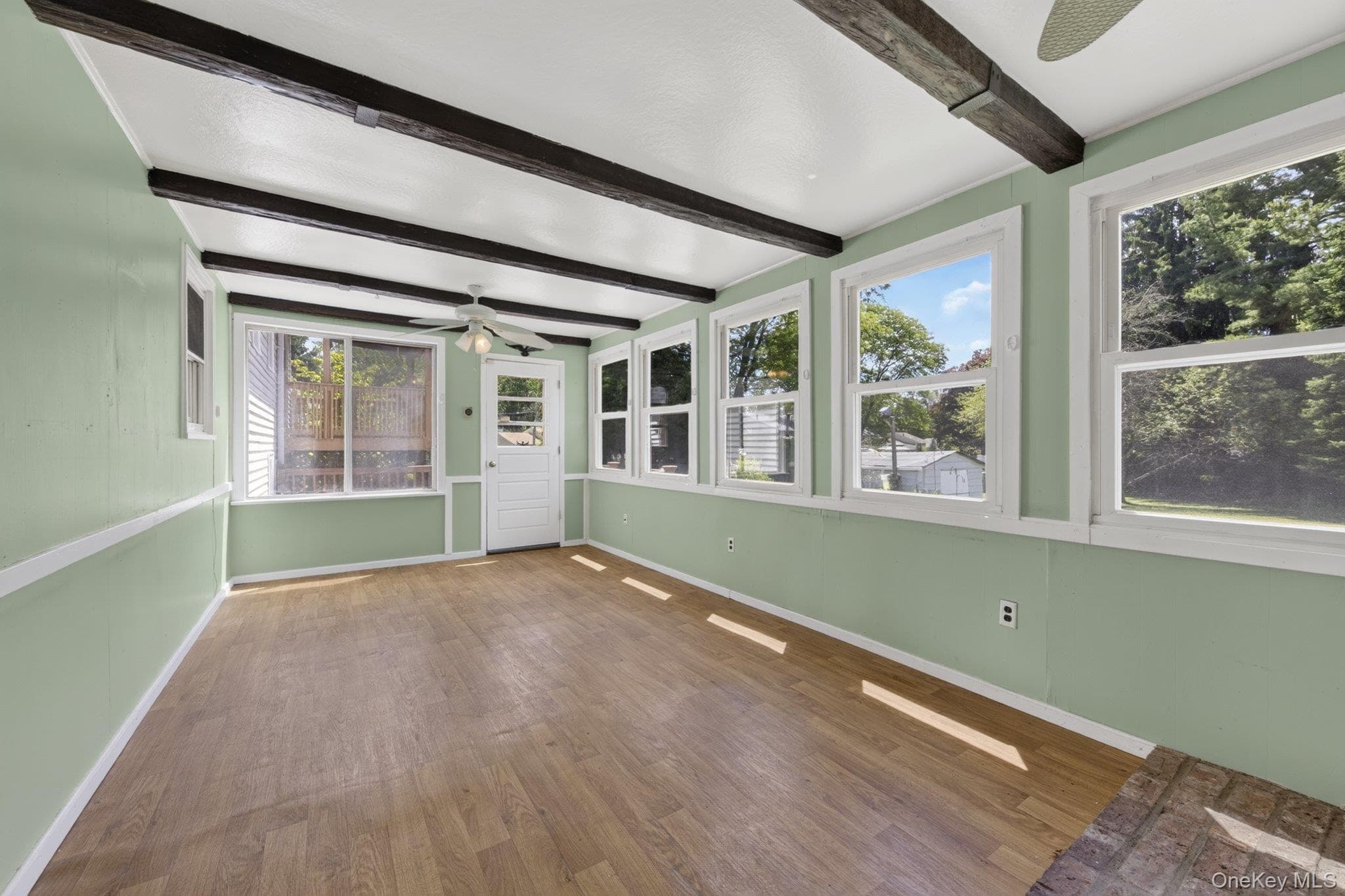 20 Hudson Drive thumbnail 8