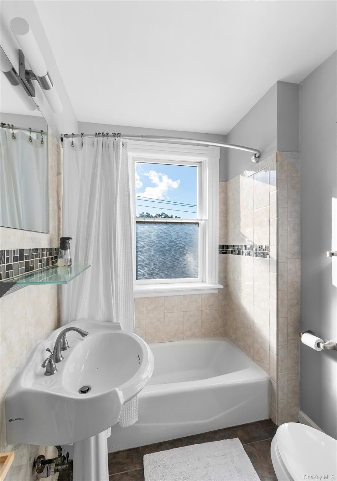 18 Linden Avenue thumbnail 25