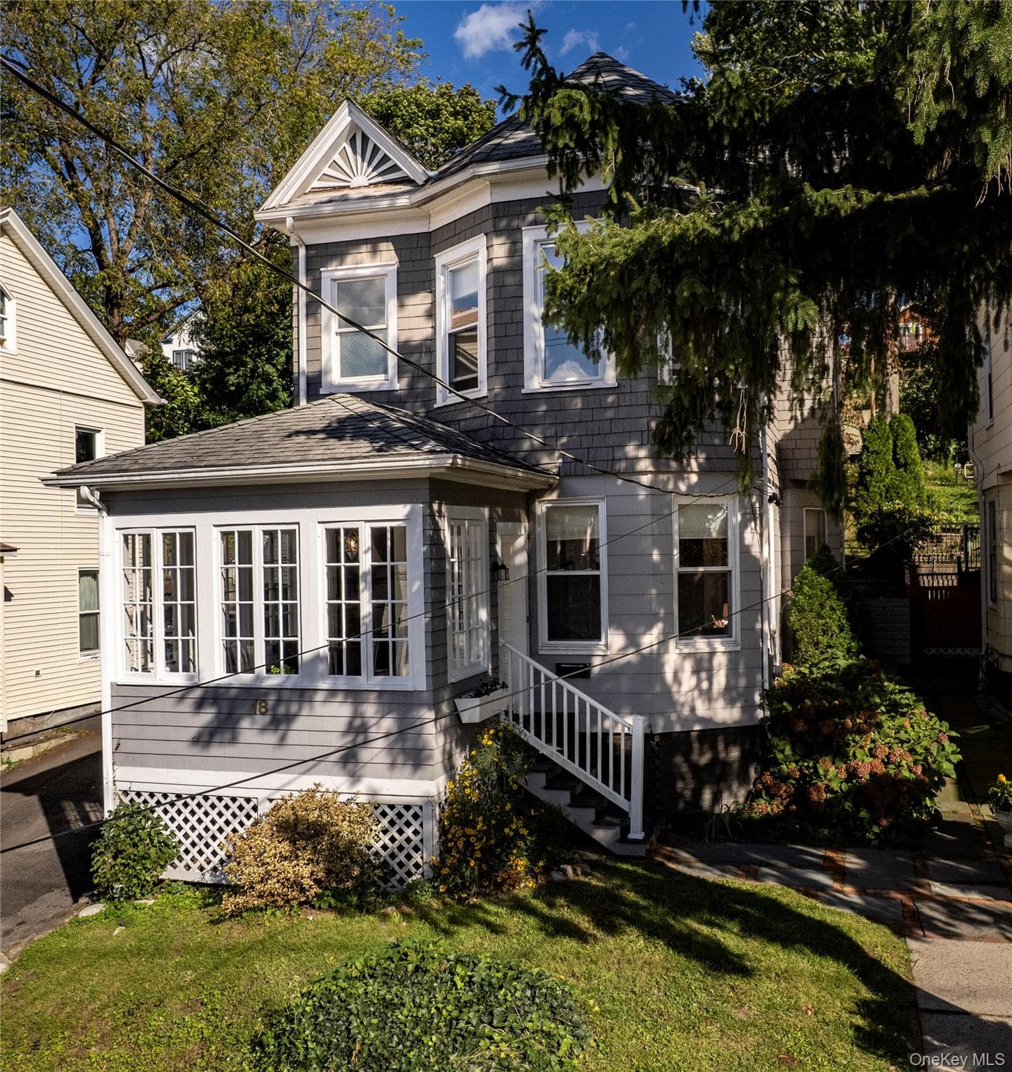 18 Linden Avenue thumbnail 2