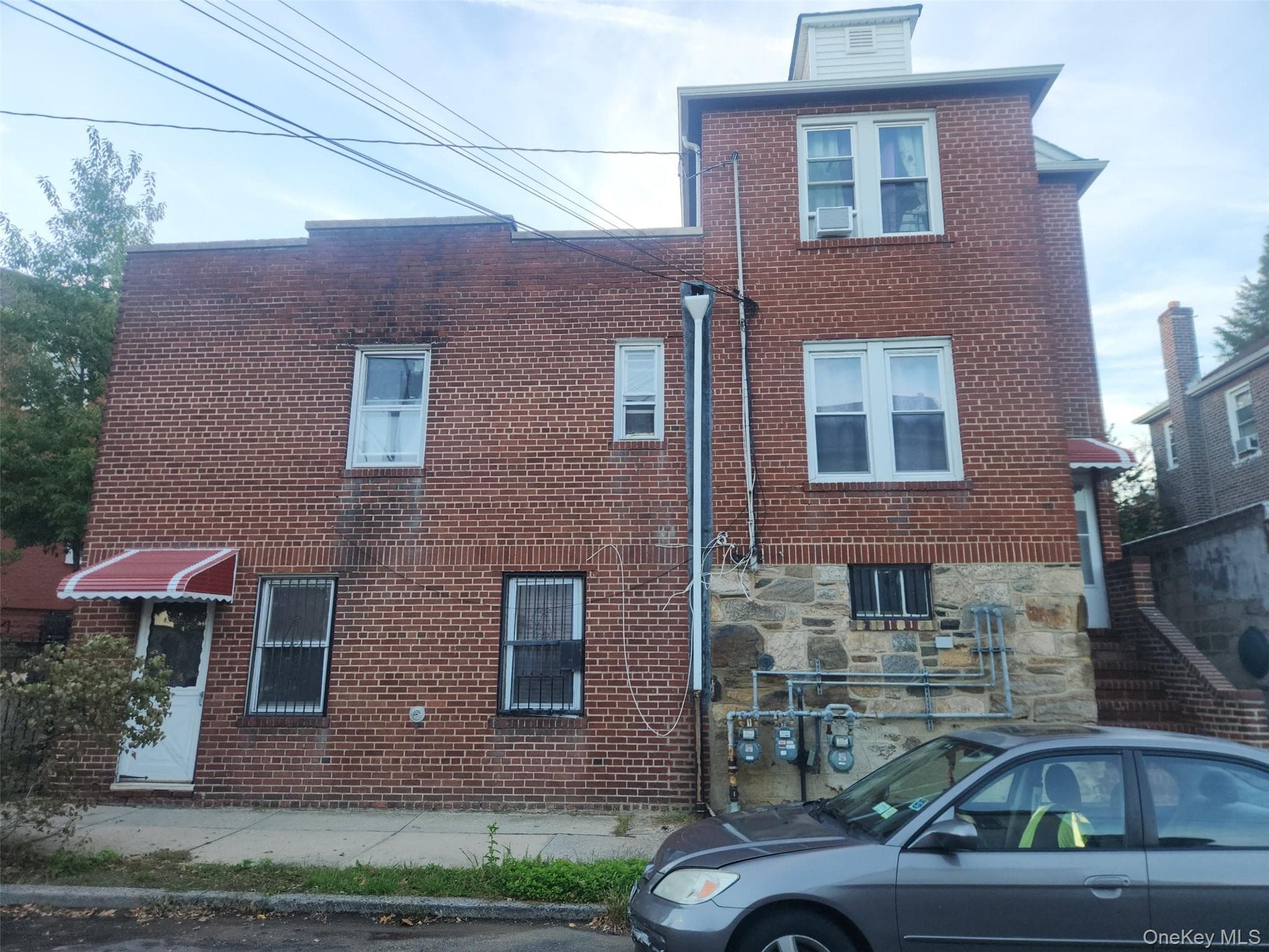 859 Penfield Street thumbnail 3
