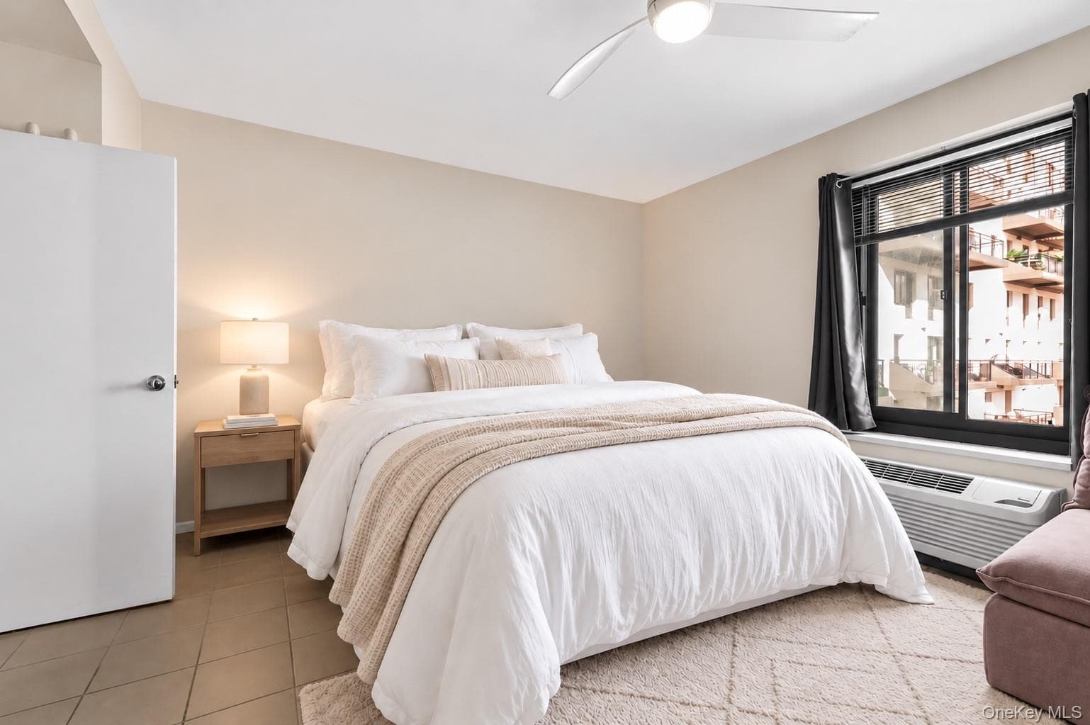 100 W Broadway Unit: 4N thumbnail 8