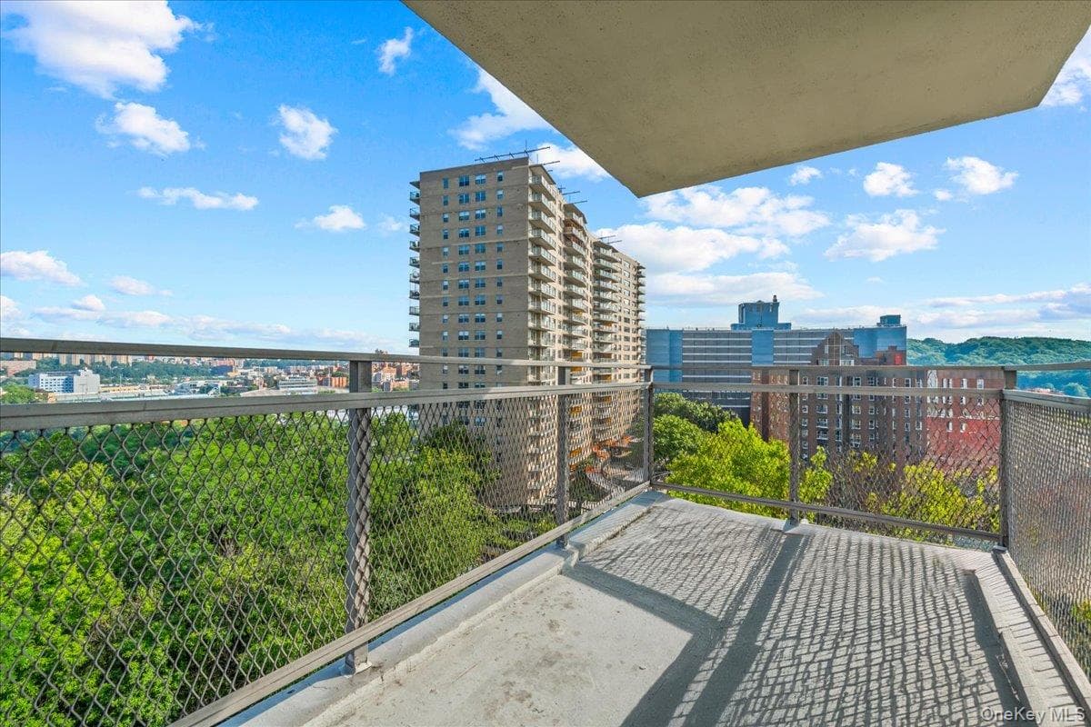555 Kappock Street Unit: 6P thumbnail 14