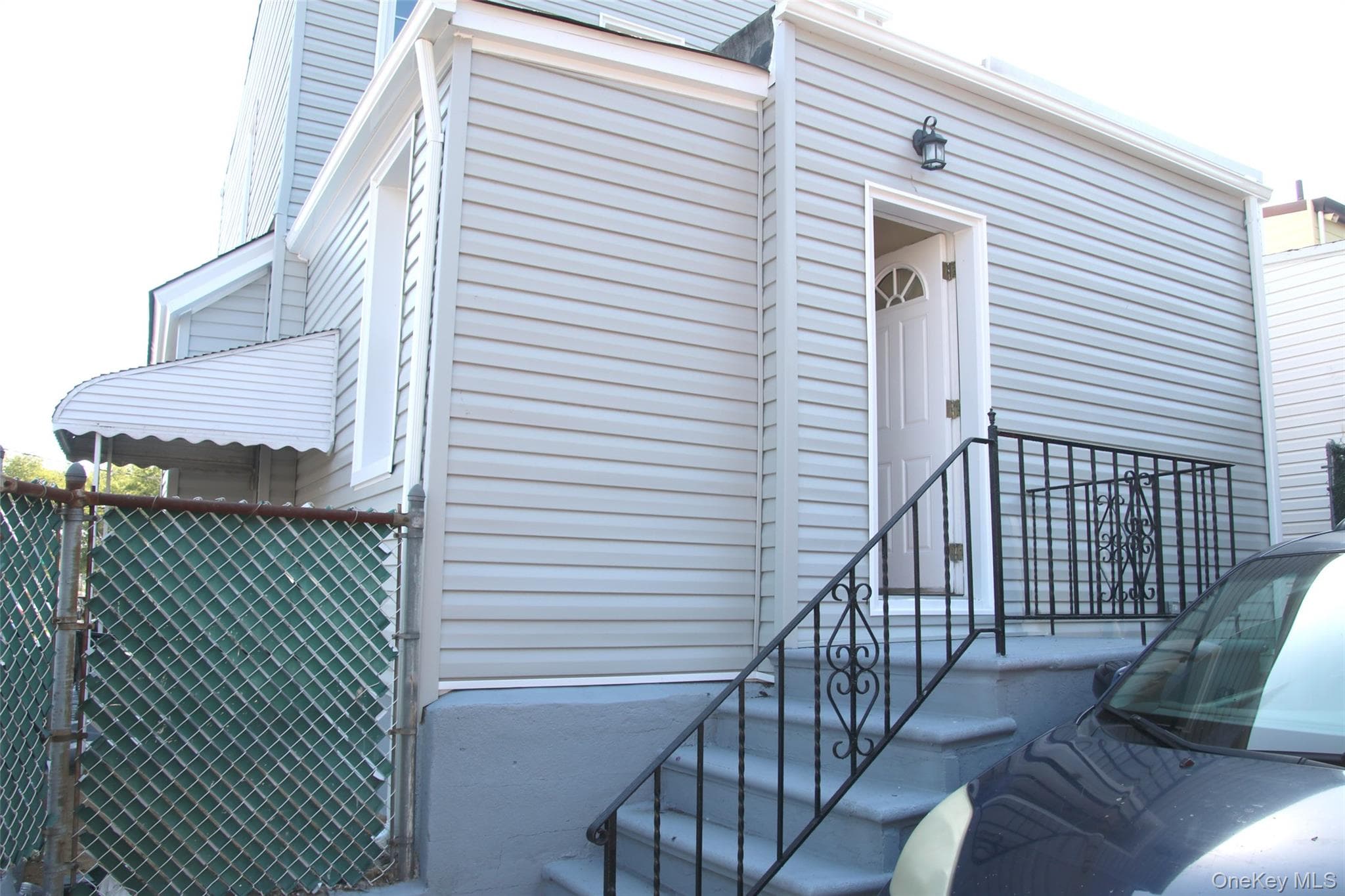 1048 E 98th Street thumbnail 16