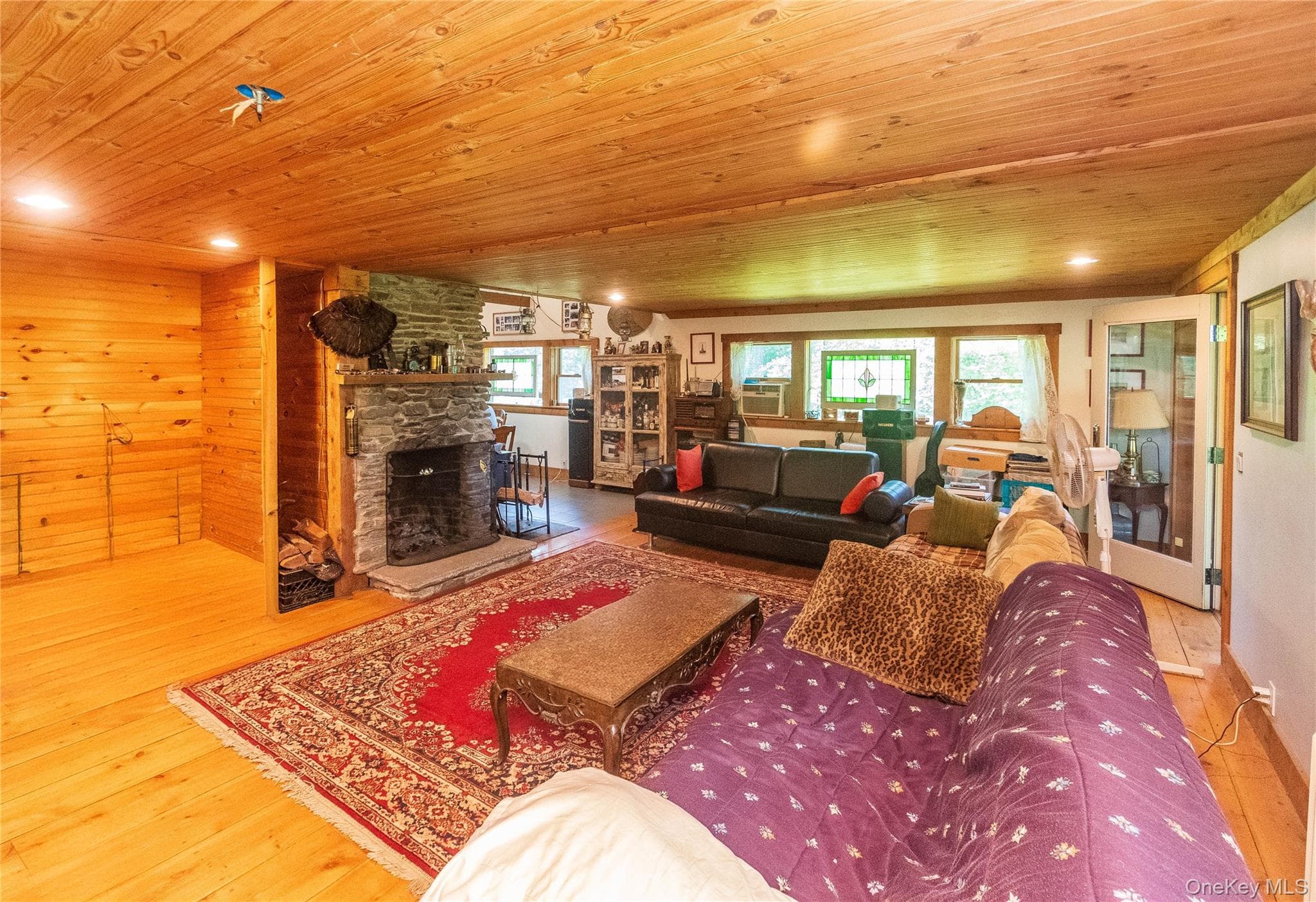 885 Grandview Road thumbnail 42