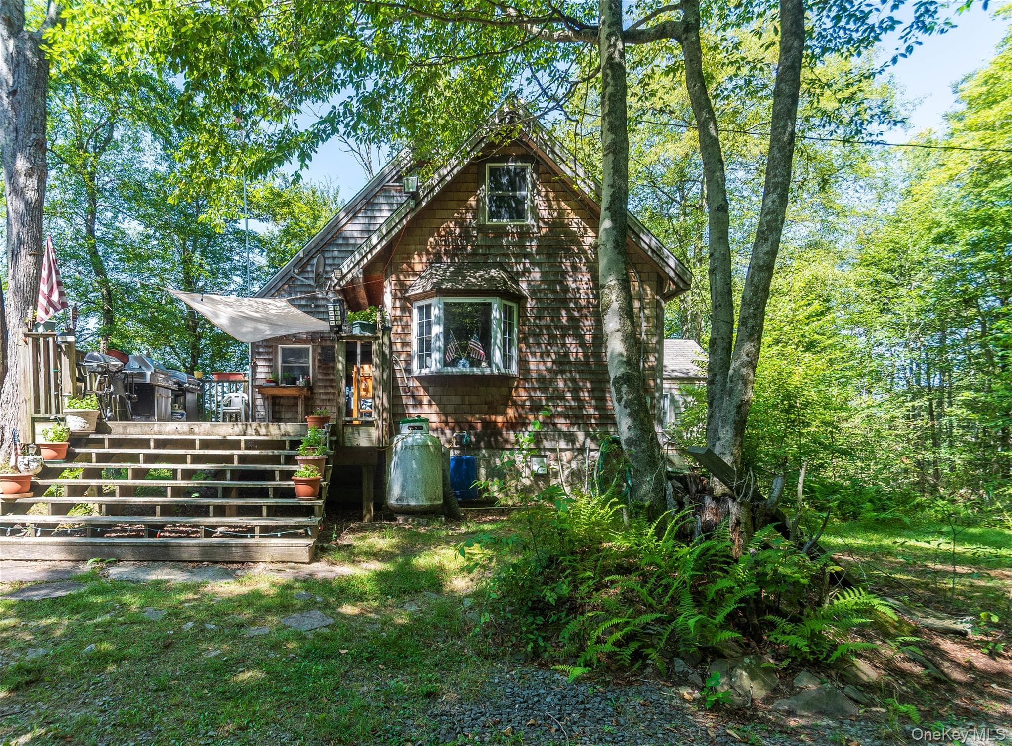 885 Grandview Road thumbnail 3