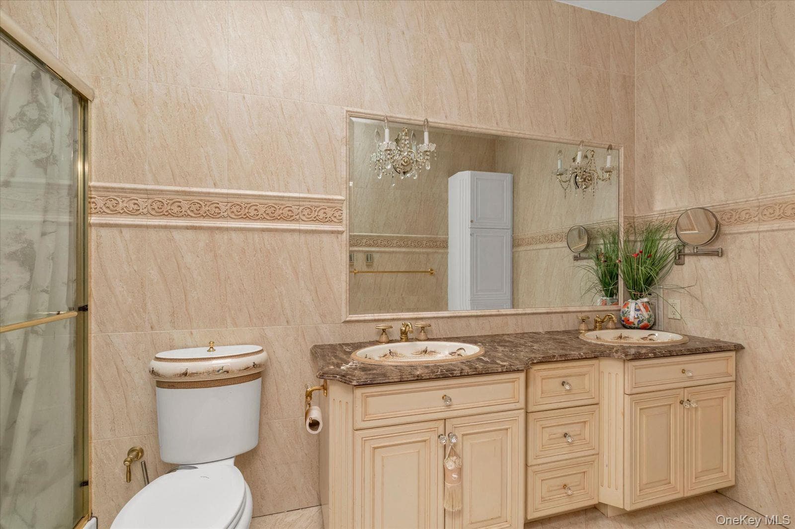 2489 Aron Drive thumbnail 8