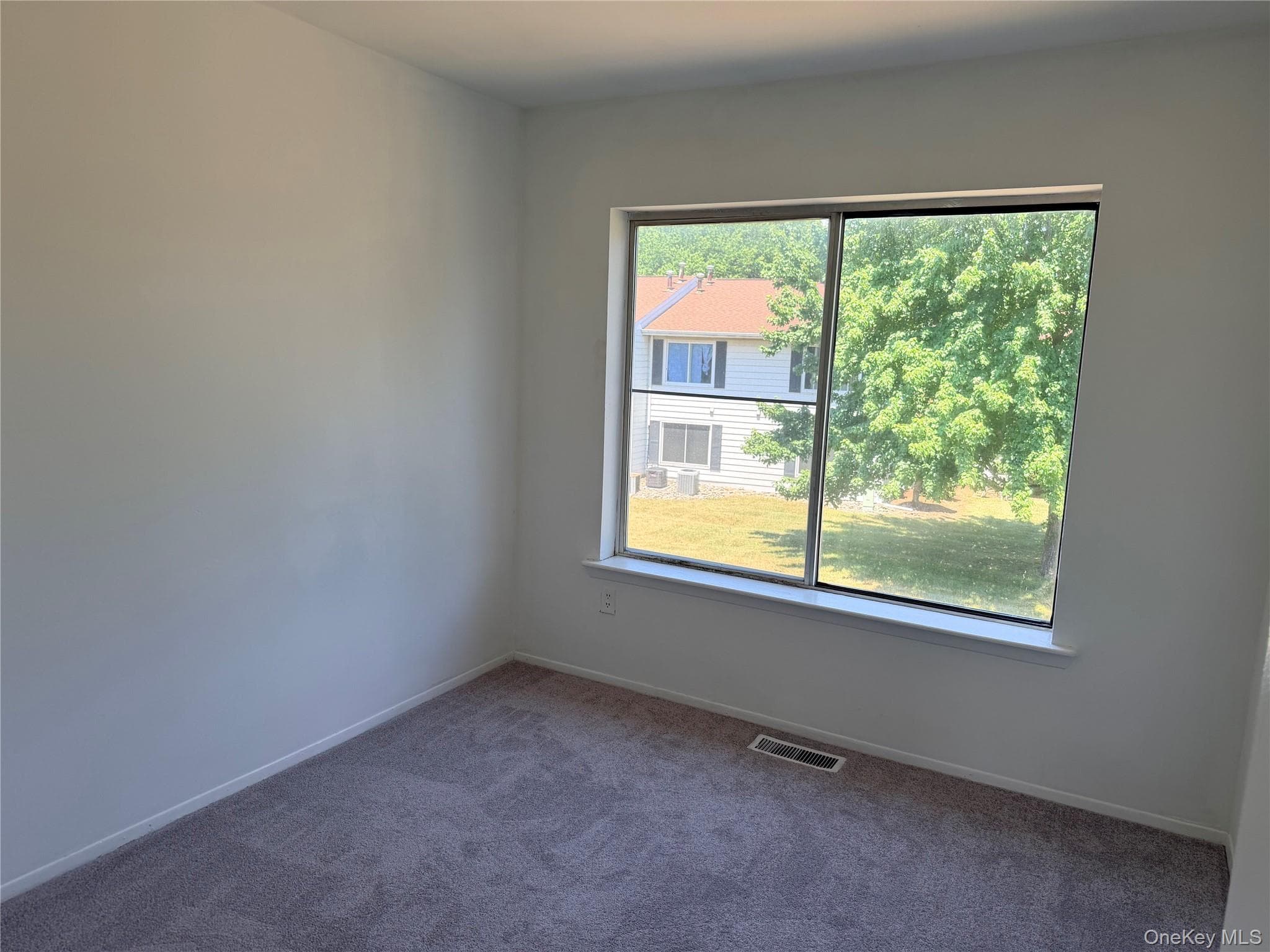 276 Temple Hill Road Unit: 906 thumbnail 14