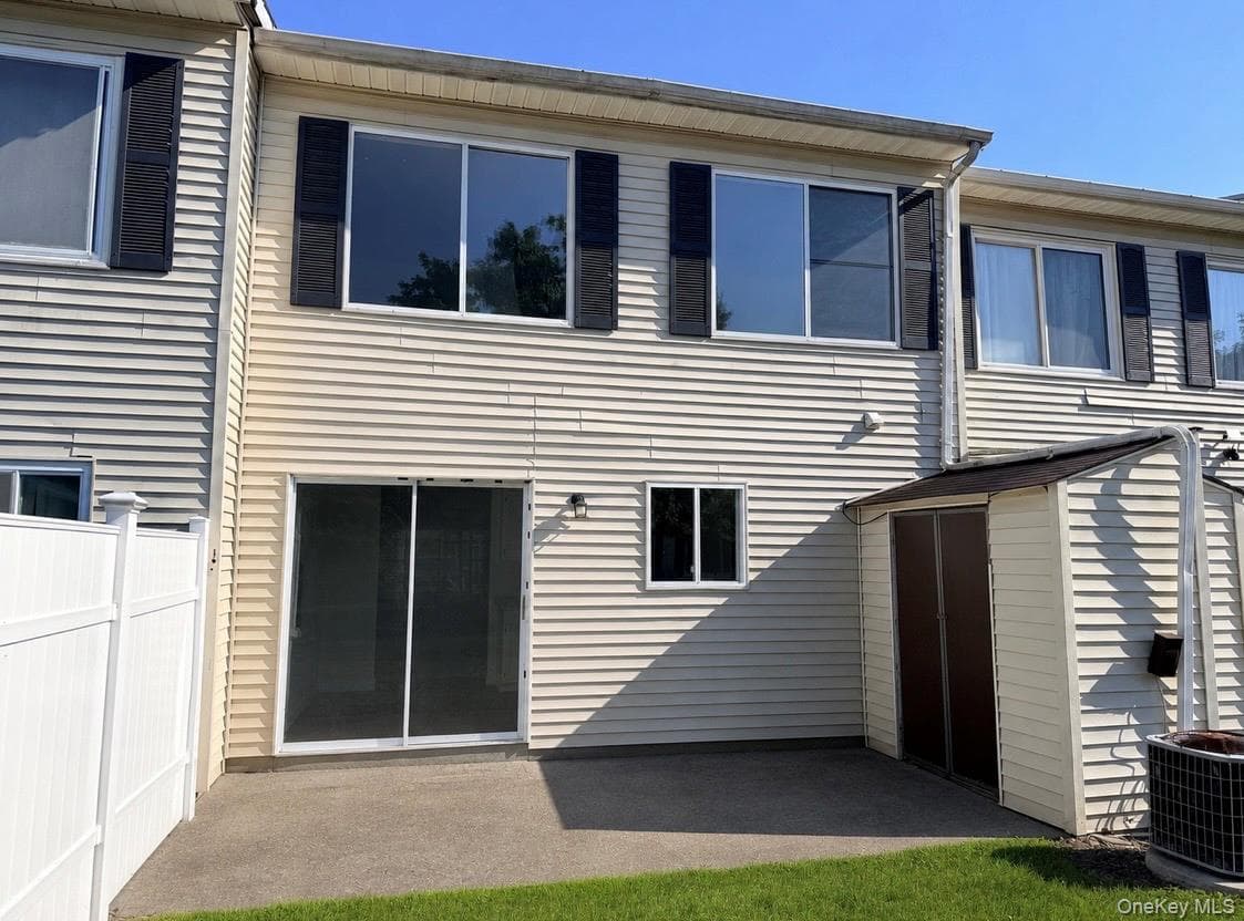 276 Temple Hill Road Unit: 906 thumbnail 22