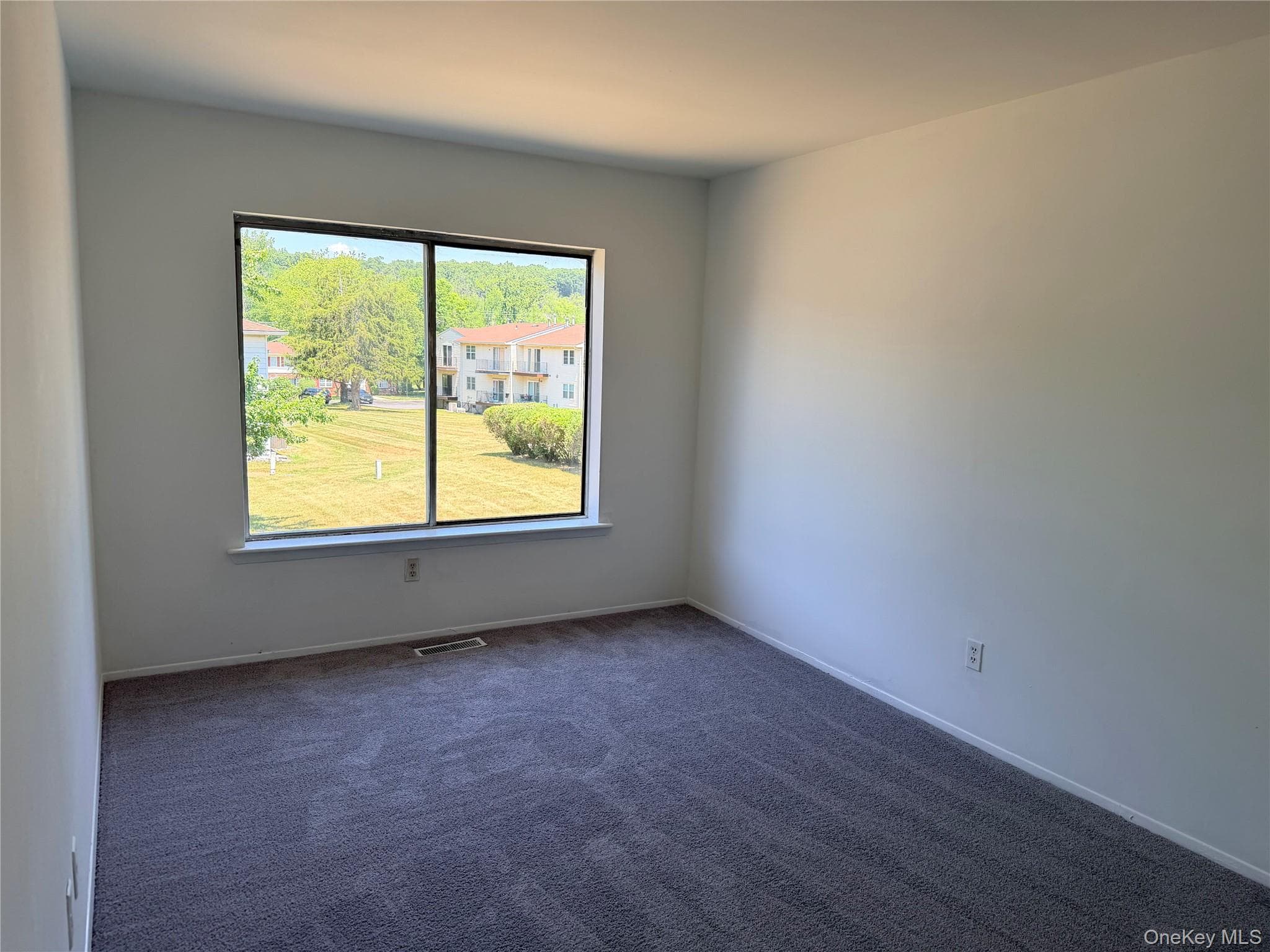 276 Temple Hill Road Unit: 906 thumbnail 16