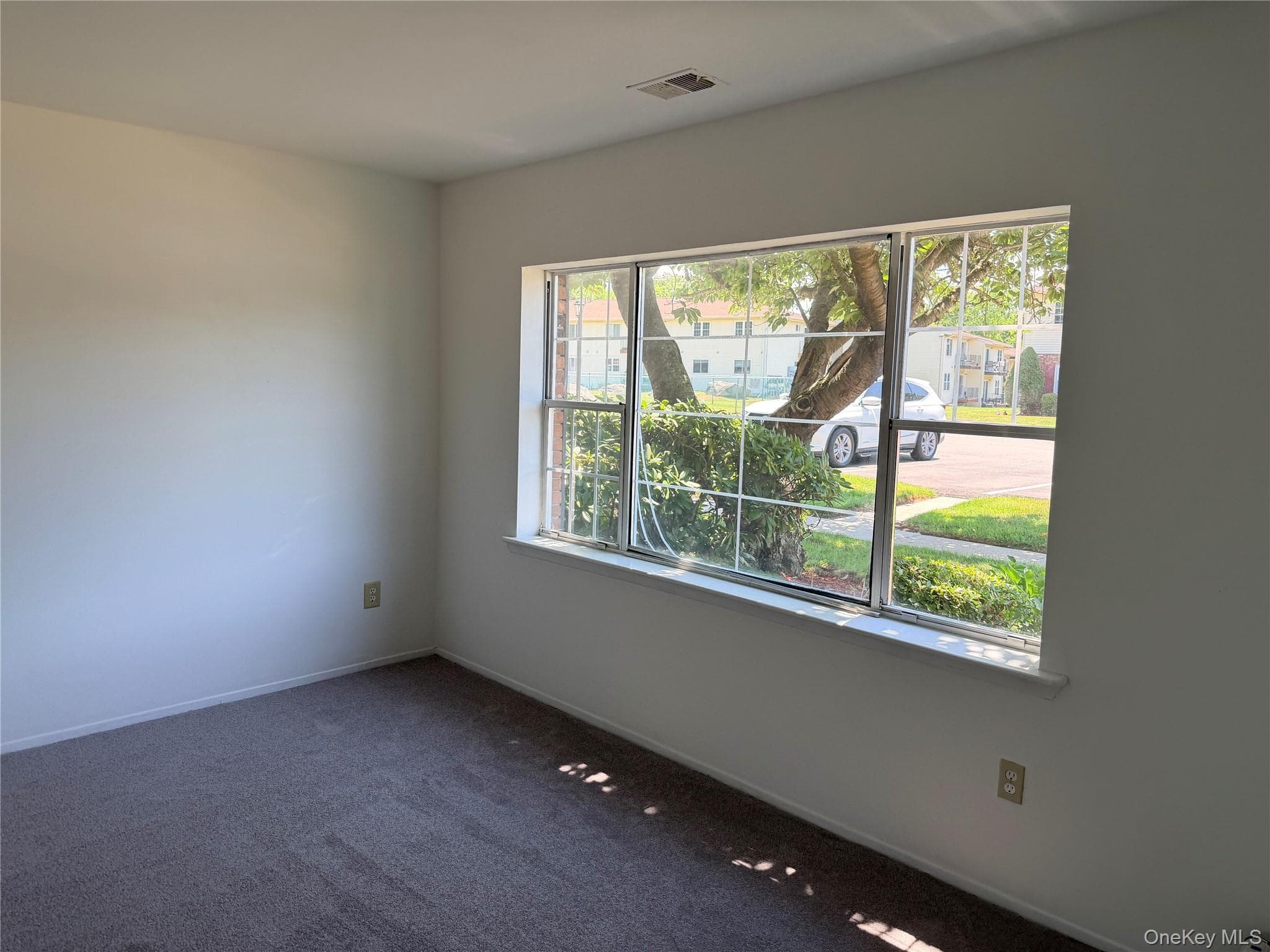276 Temple Hill Road Unit: 906 thumbnail 6