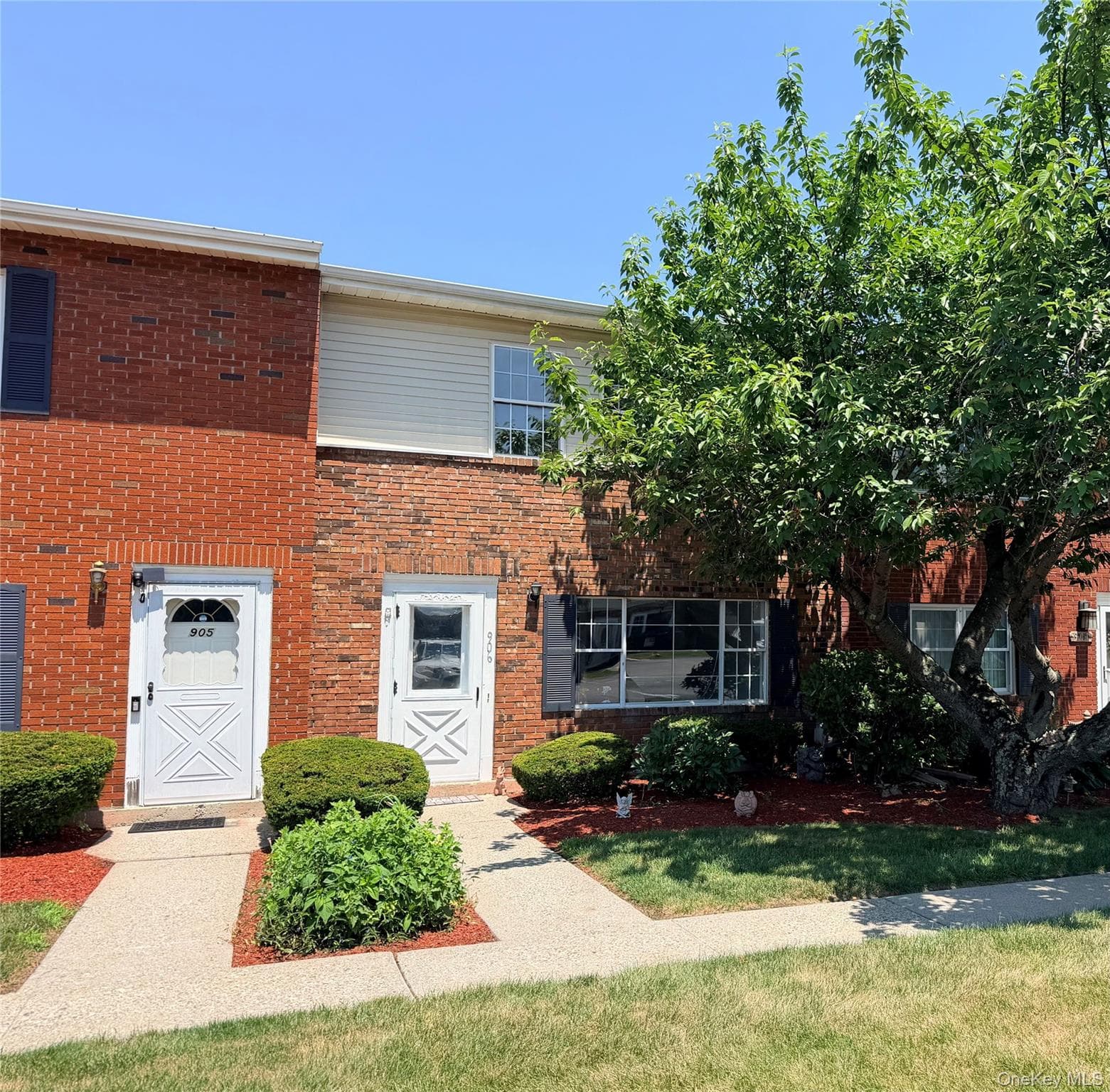 276 Temple Hill Road Unit: 906 thumbnail 3