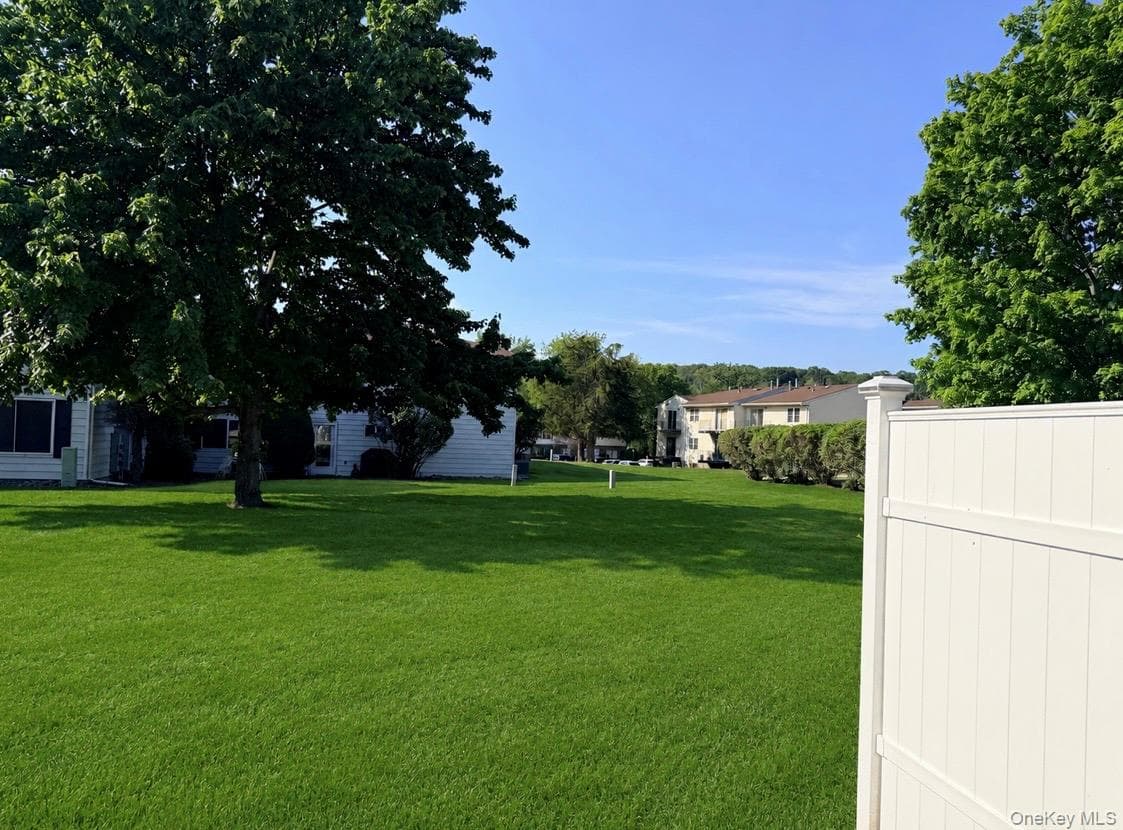276 Temple Hill Road Unit: 906 thumbnail 23