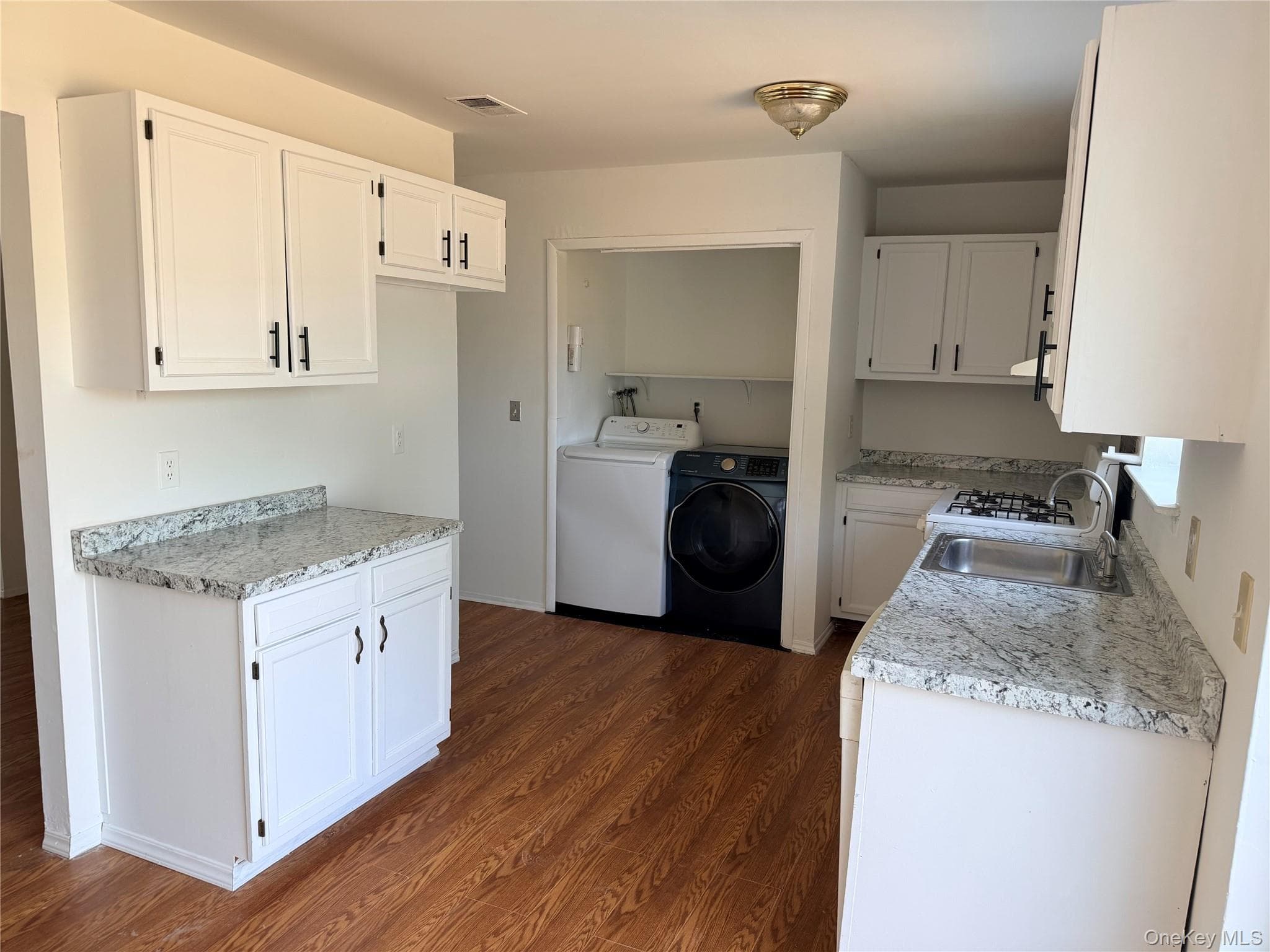 276 Temple Hill Road Unit: 906 thumbnail 10