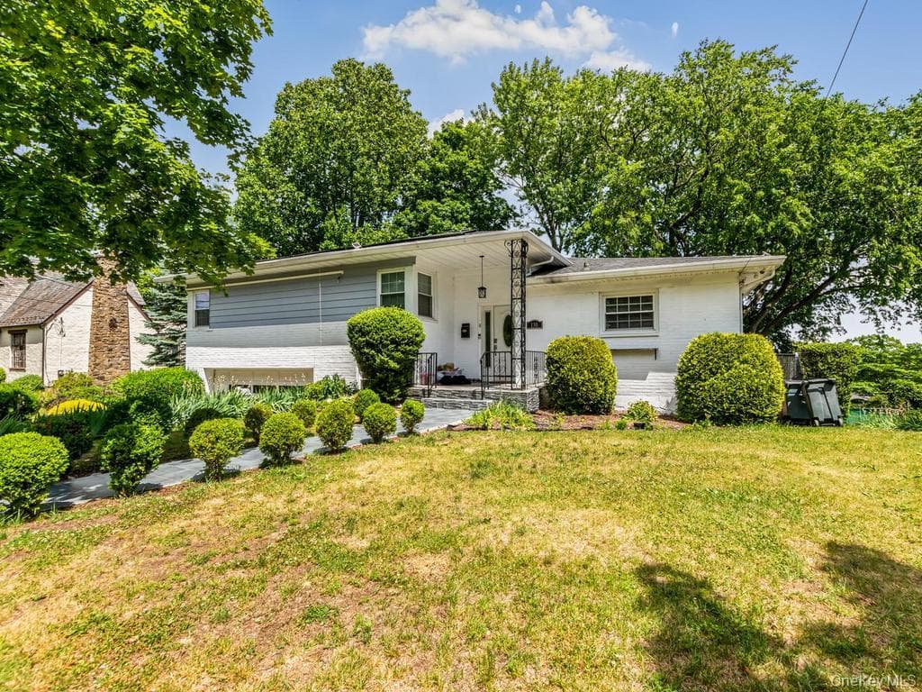 130 Lasalle Drive thumbnail 27