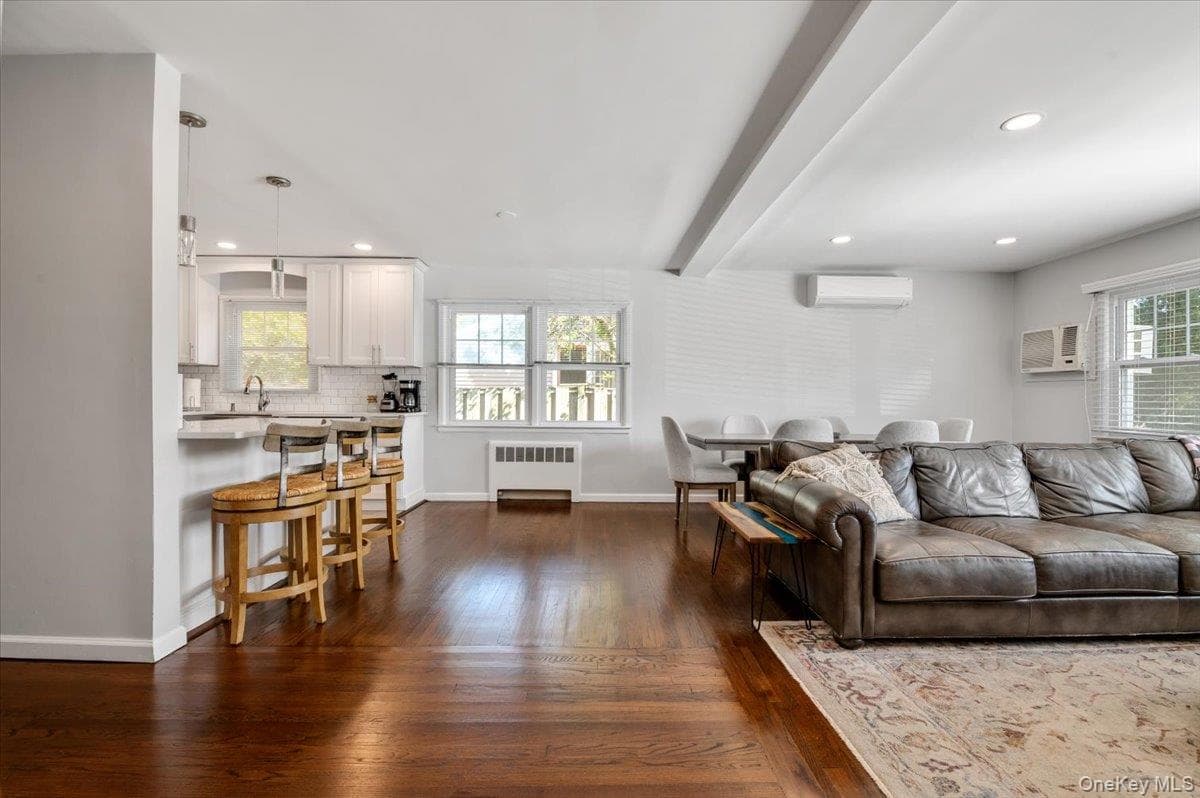 845 E Walnut Street thumbnail 9