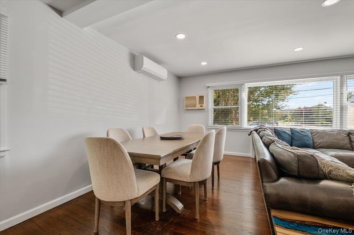 845 E Walnut Street thumbnail 12