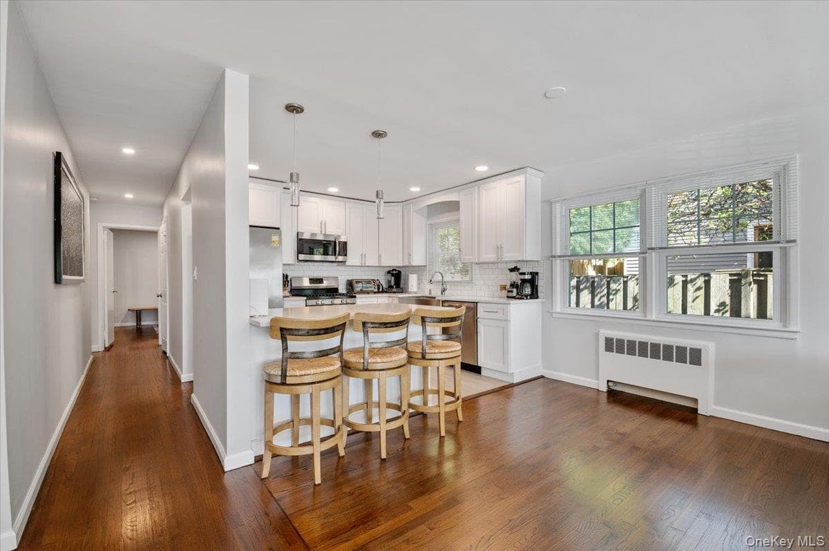 845 E Walnut Street thumbnail 5