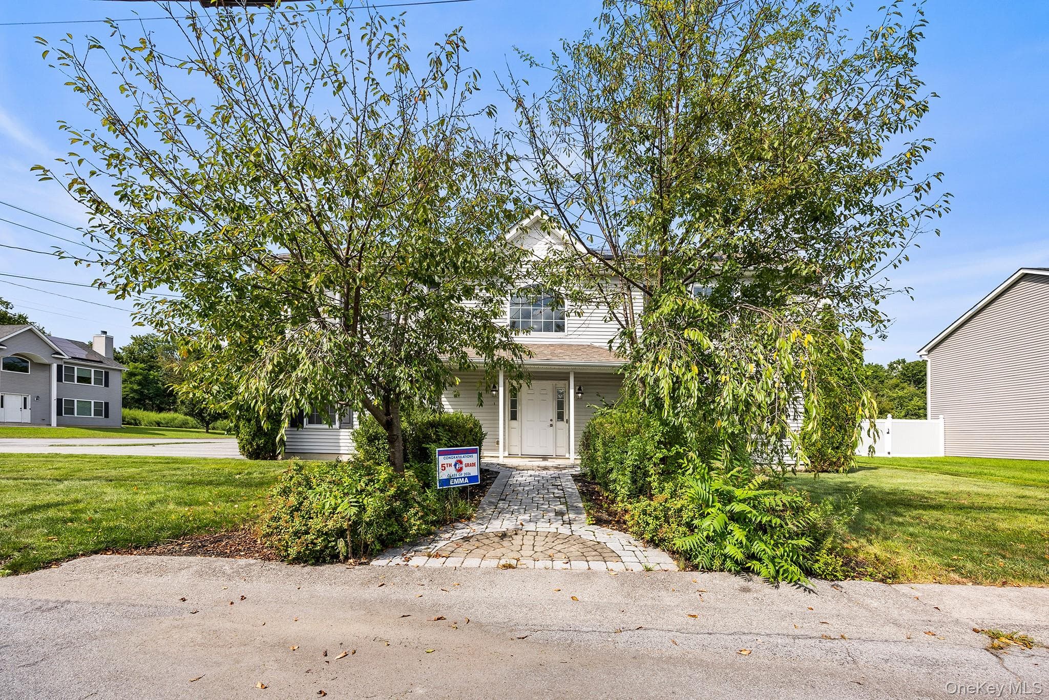 1 Sanford Avenue thumbnail 2