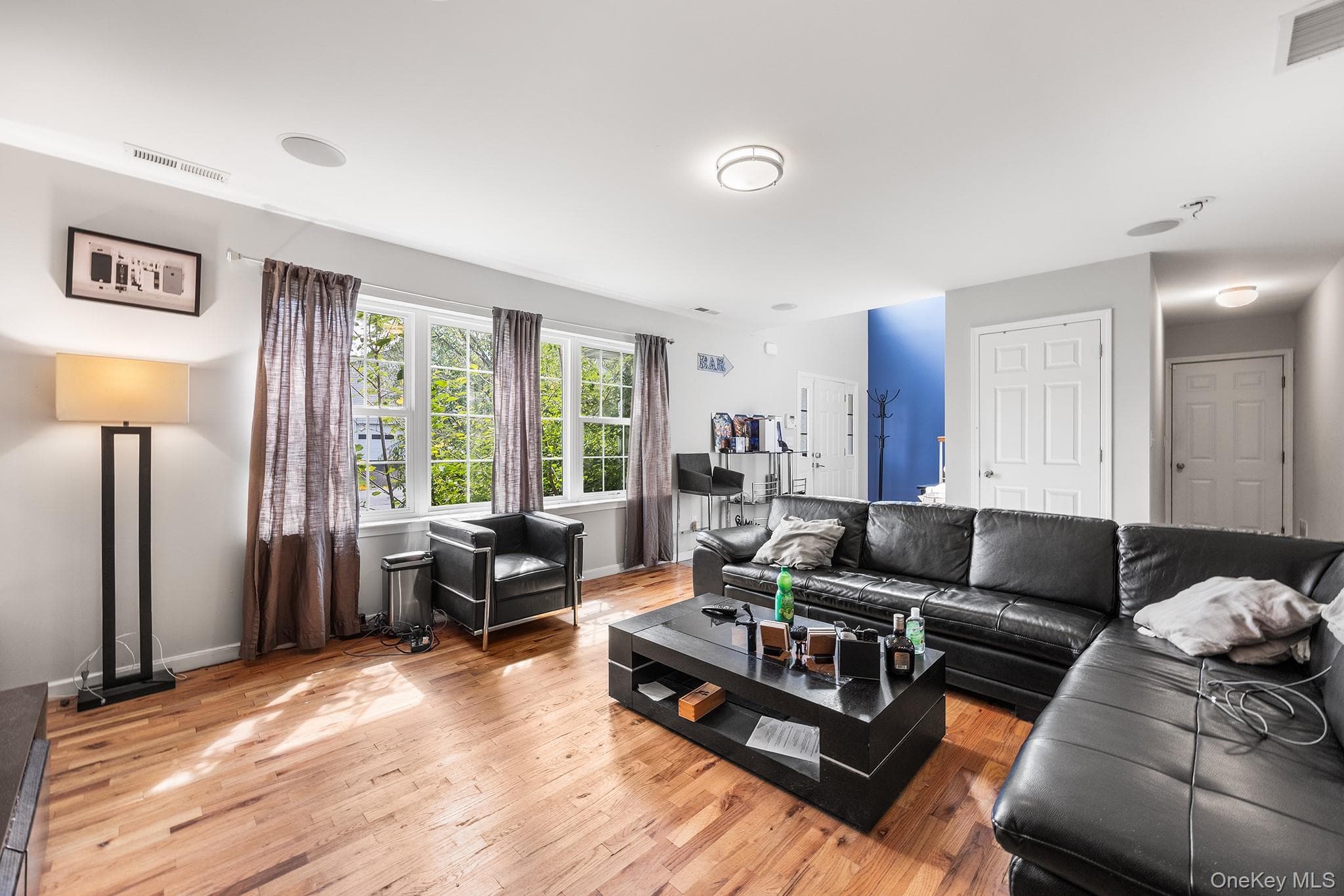 1 Sanford Avenue thumbnail 20