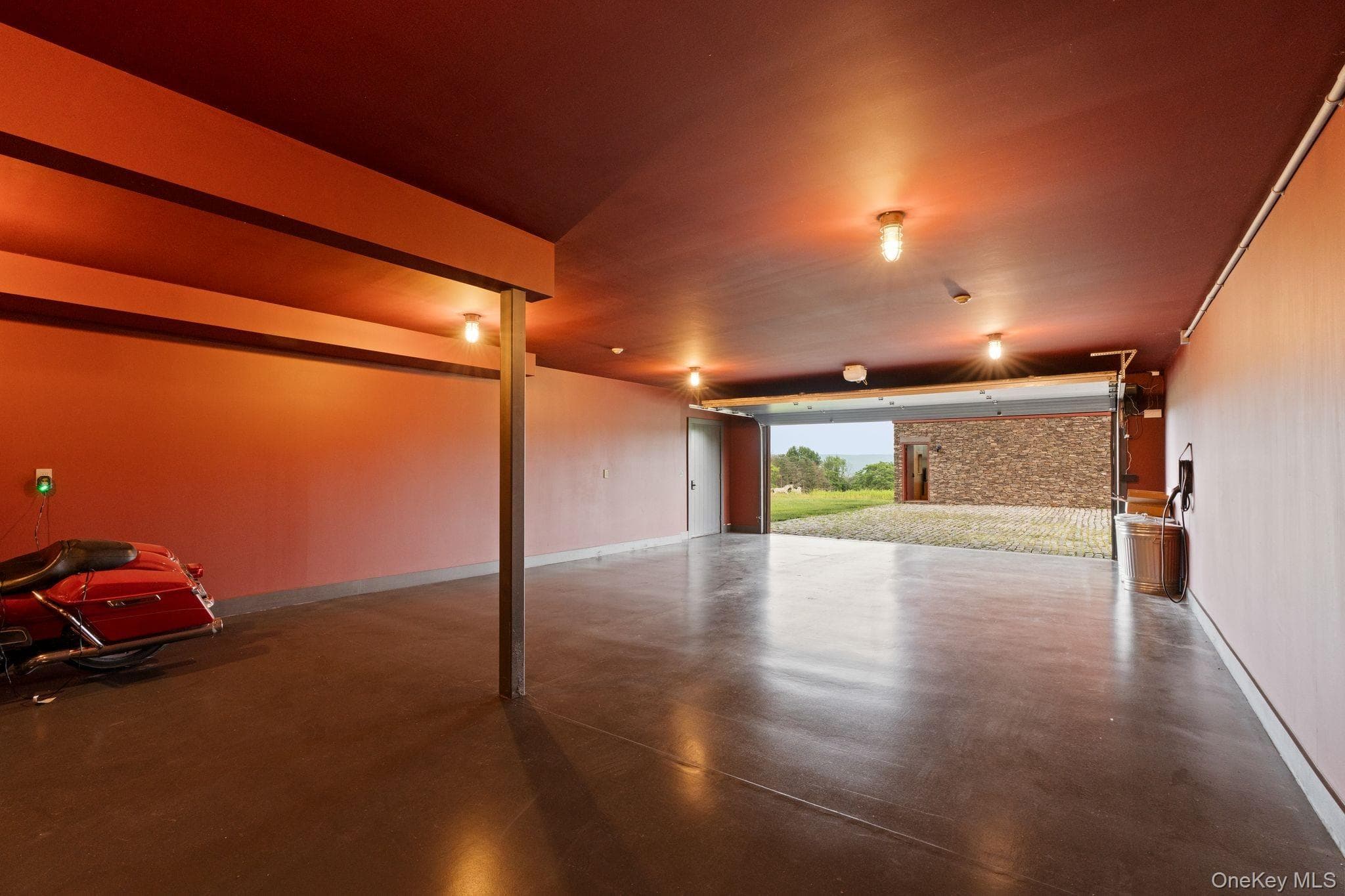 241 Cunningham Hill Road thumbnail 25