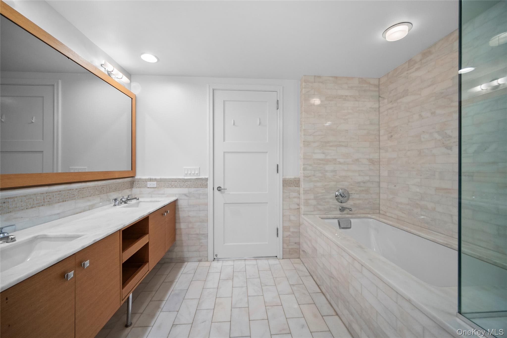 1 Renaissance Square Unit: 10D thumbnail 18