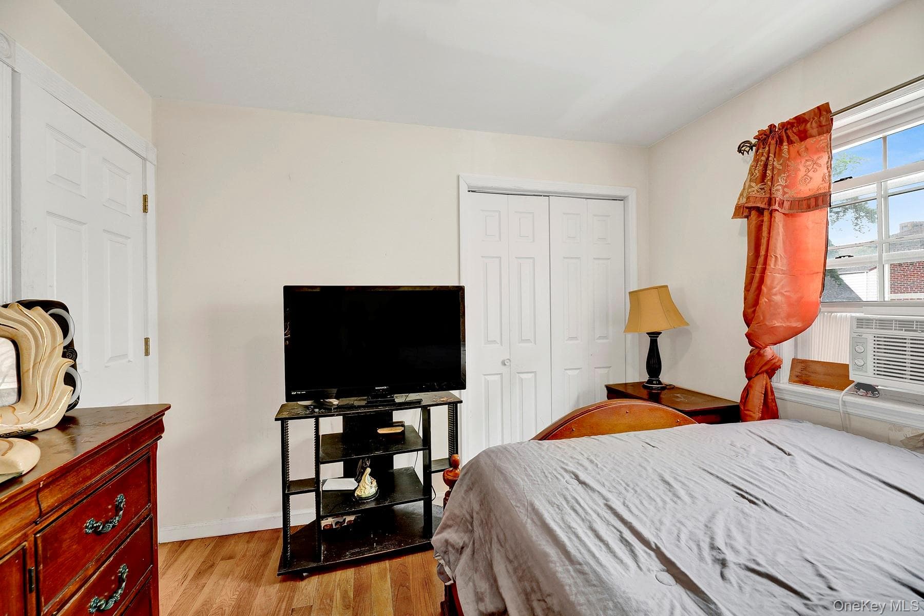15714 Baisley Boulevard thumbnail 15
