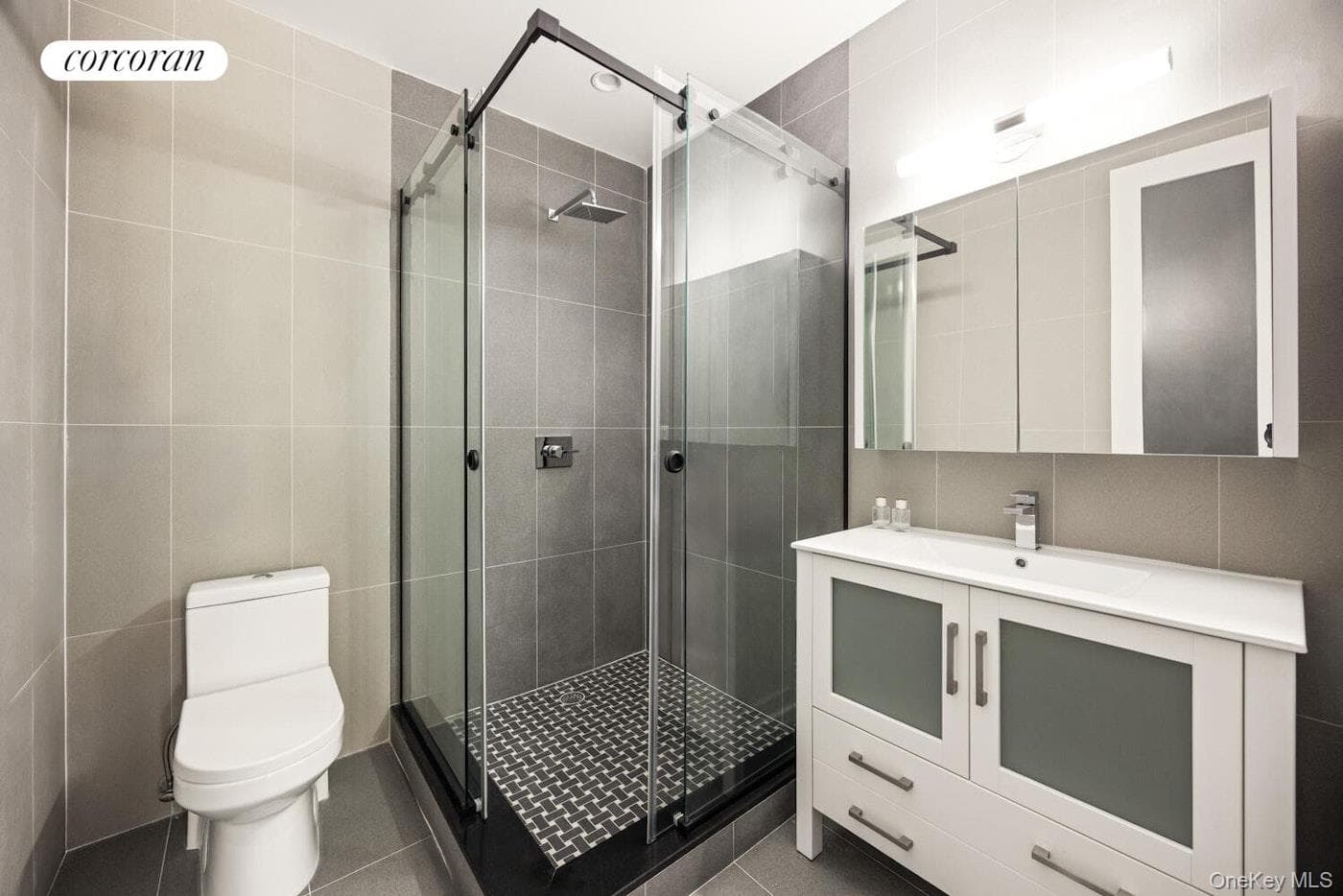 247 Mount Hope Place Unit: 3 thumbnail 6