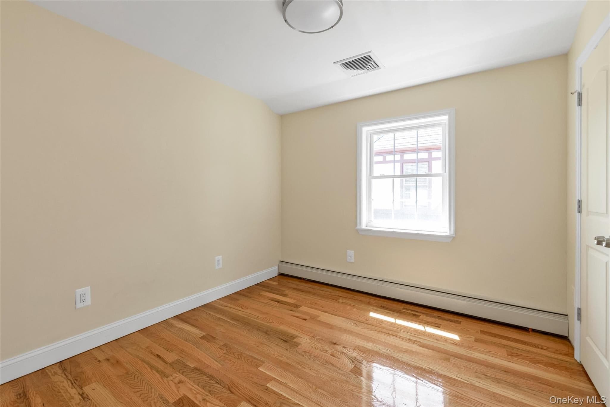 247-13 139th Avenue thumbnail 15