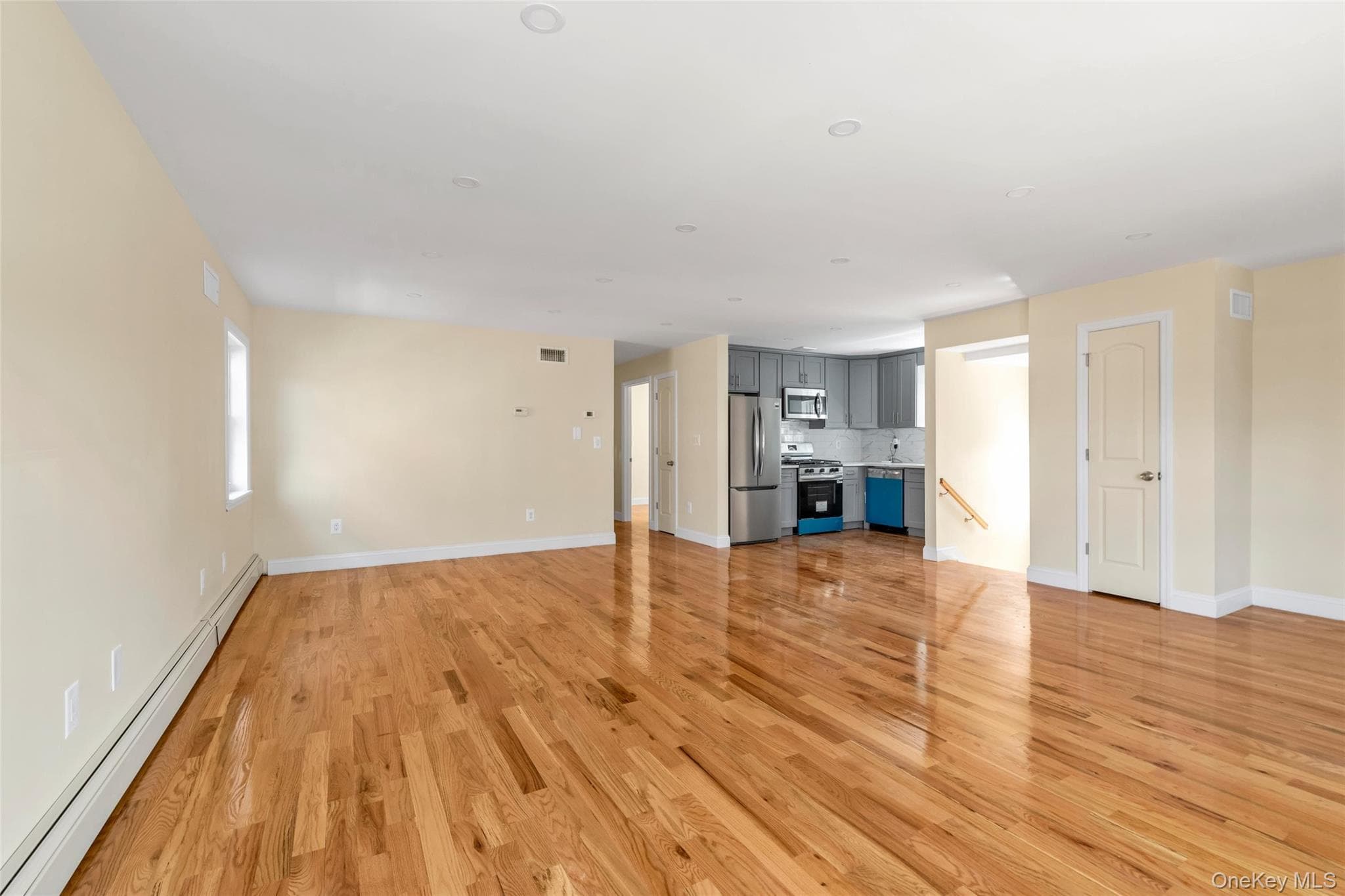 247-13 139th Avenue thumbnail 9