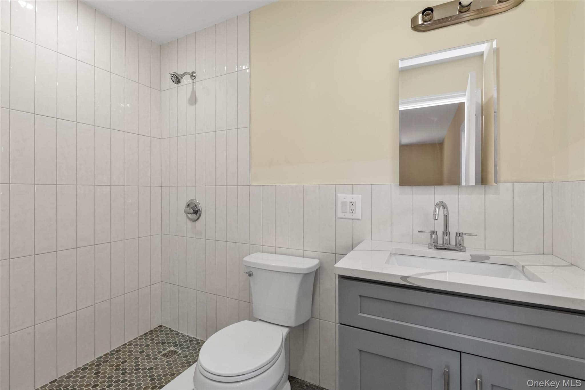 247-13 139th Avenue thumbnail 6