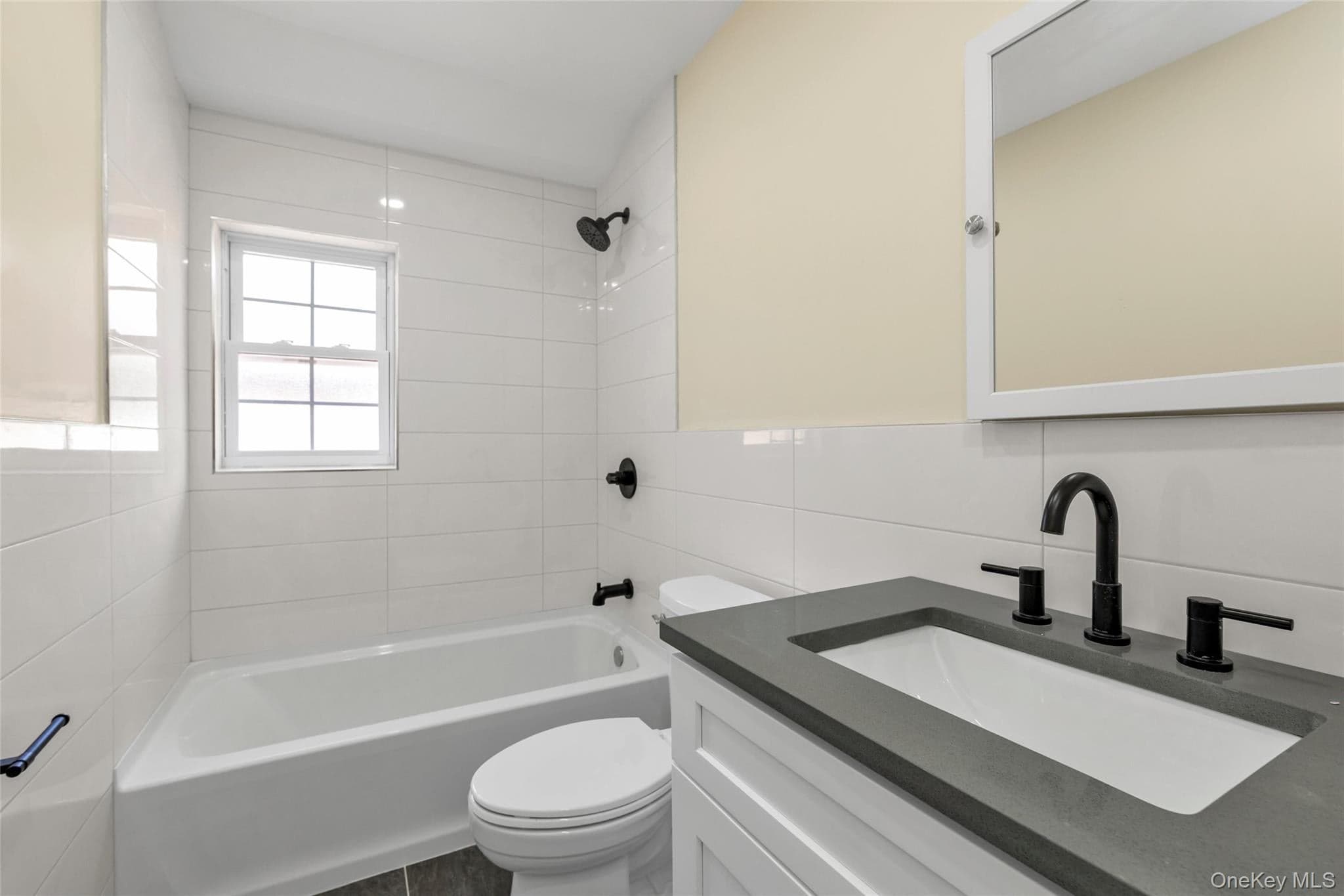 247-13 139th Avenue thumbnail 10