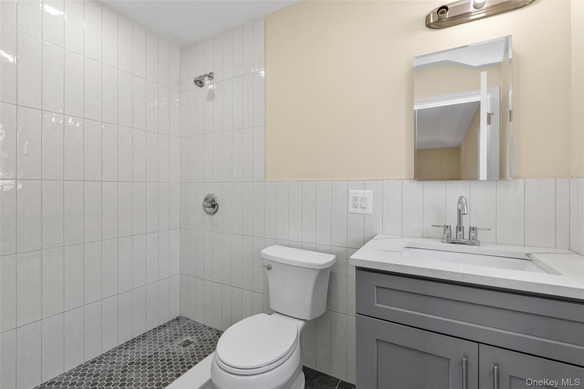 247-13 139th Avenue thumbnail 5