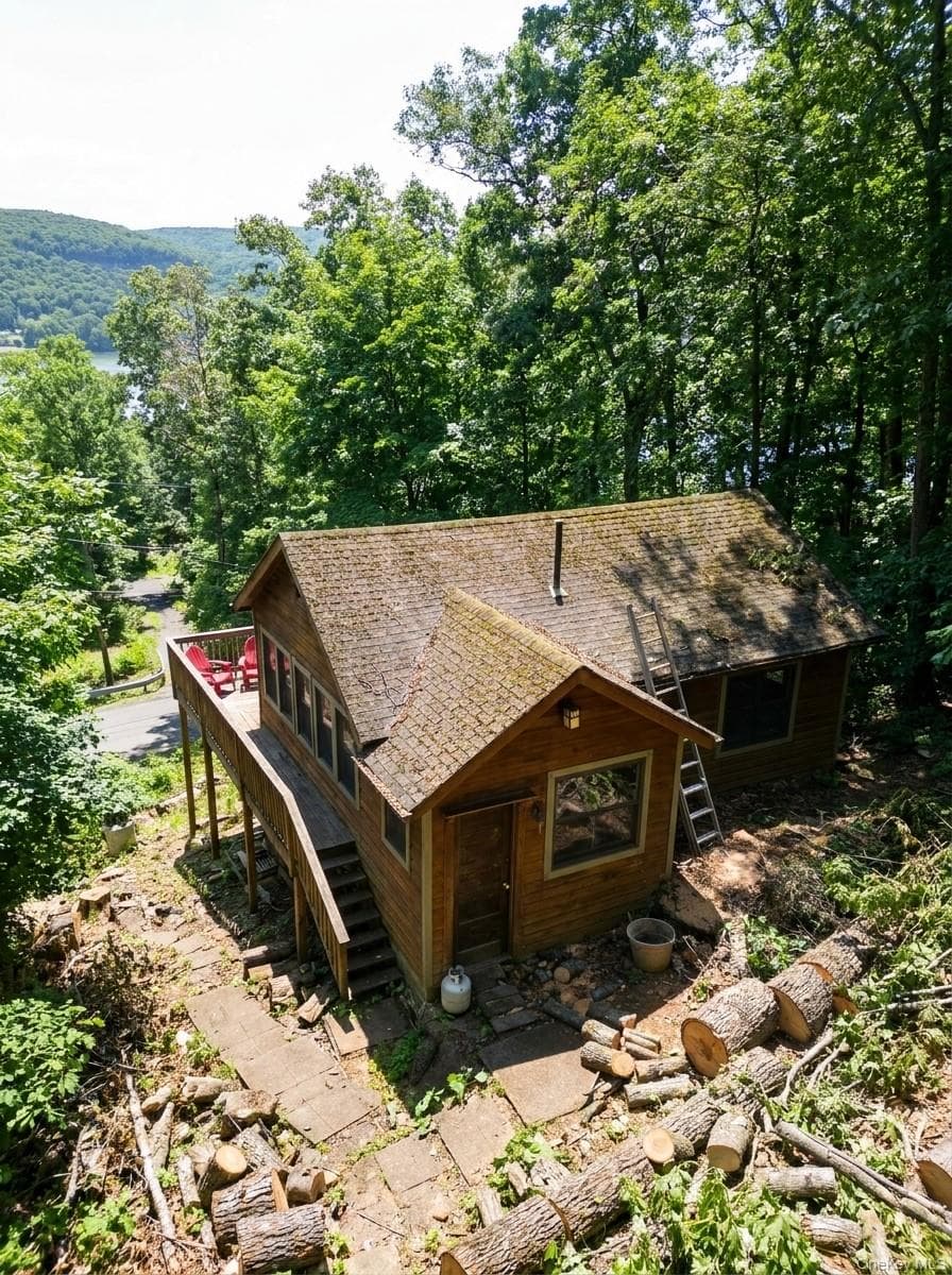 211 Brook Trail photo 1