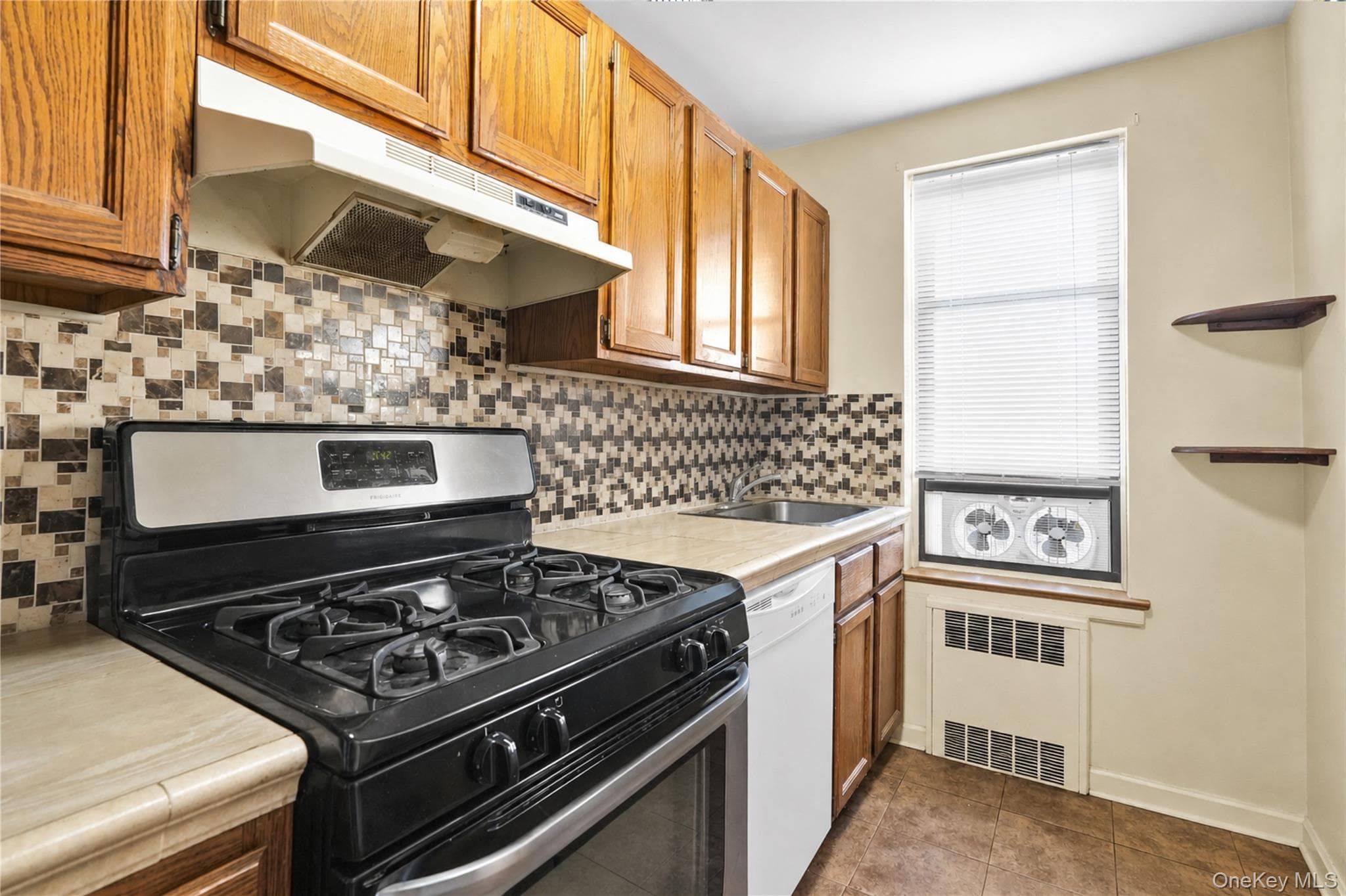 10507 66th Road Unit: 6b thumbnail 4