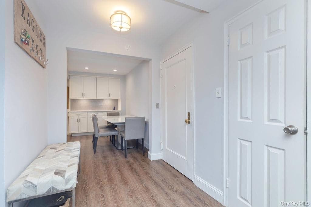 15 Leewood Circle Unit: 1R thumbnail 2