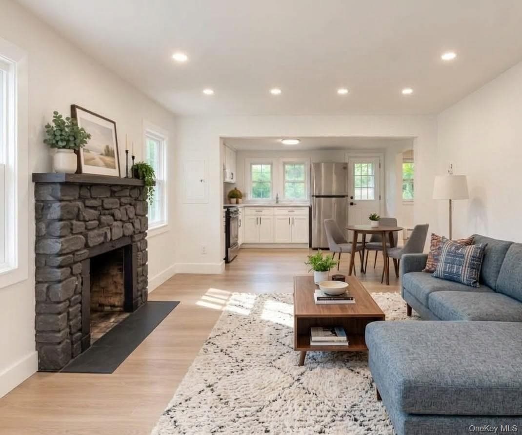 65 Glenwood Road thumbnail 3