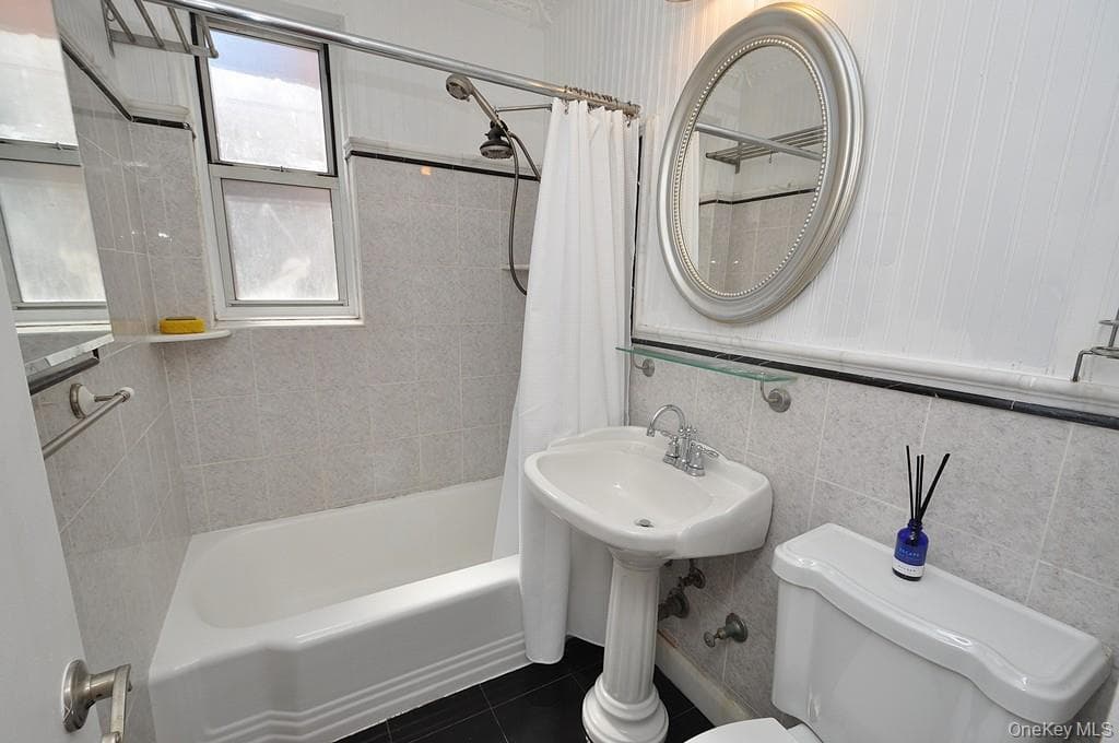 491 Riverdale Avenue Unit: 6D thumbnail 20