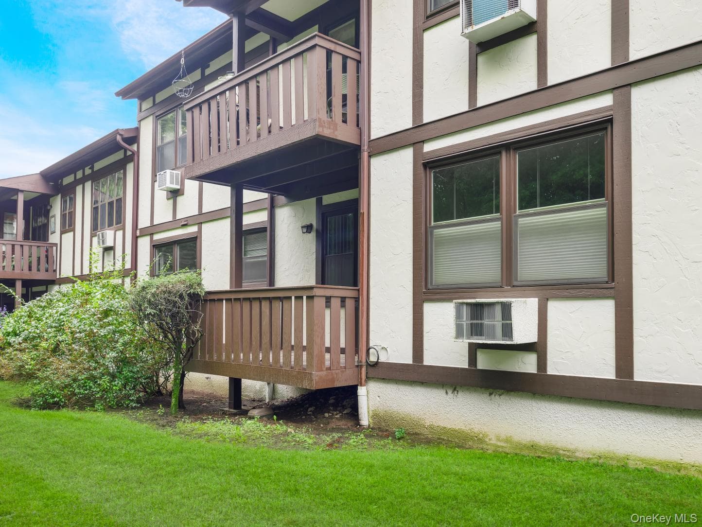 337 Sierra Vista Lane thumbnail 26