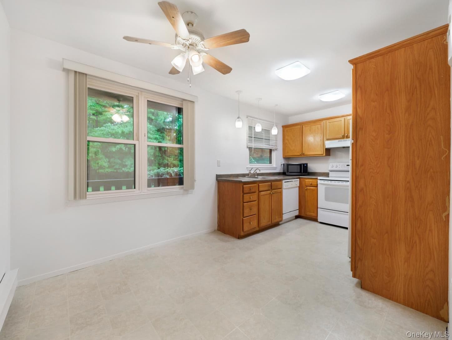 337 Sierra Vista Lane thumbnail 12