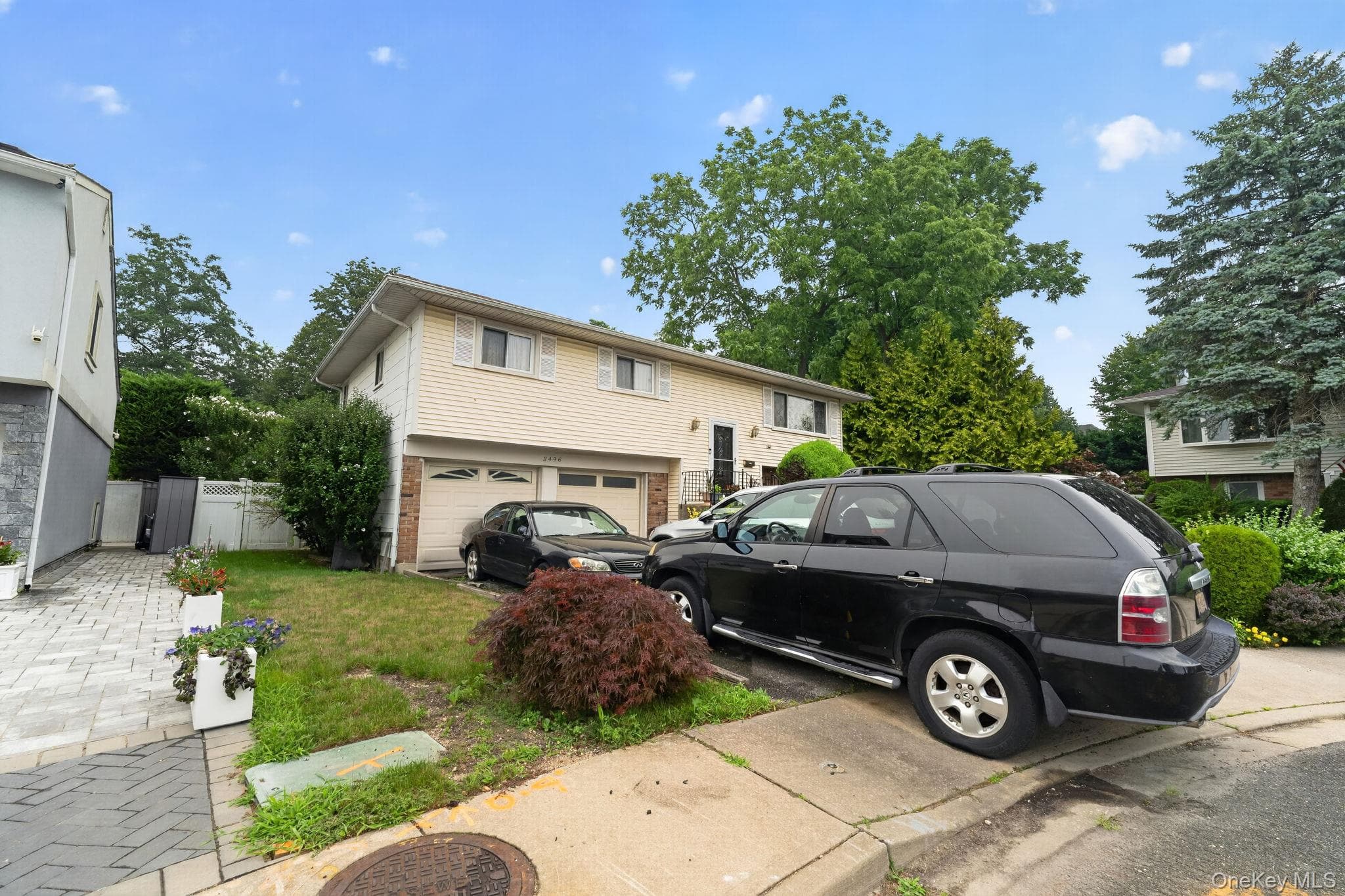 2496 Enid Court thumbnail 2