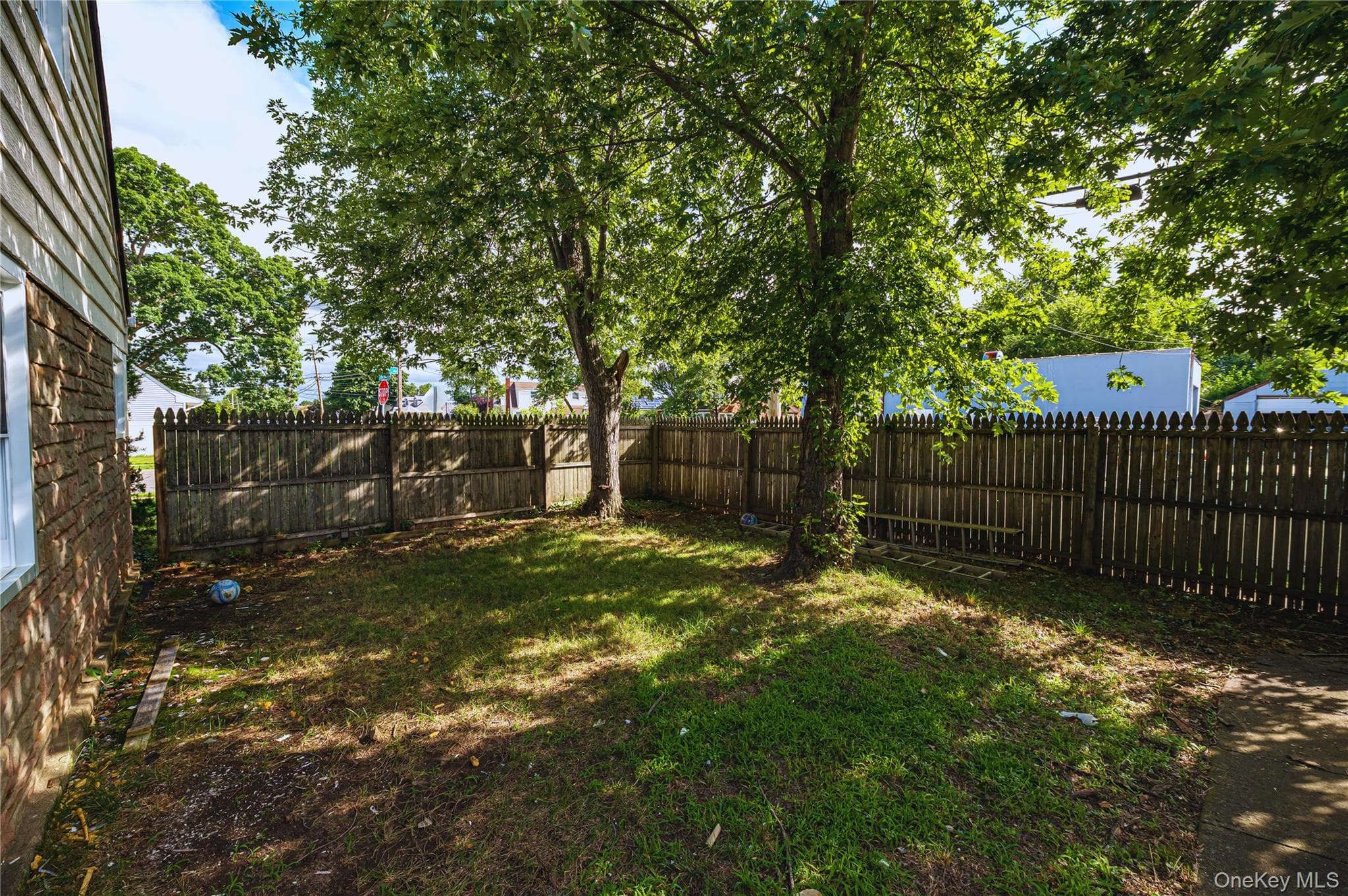 2528 Marshall Avenue thumbnail 12
