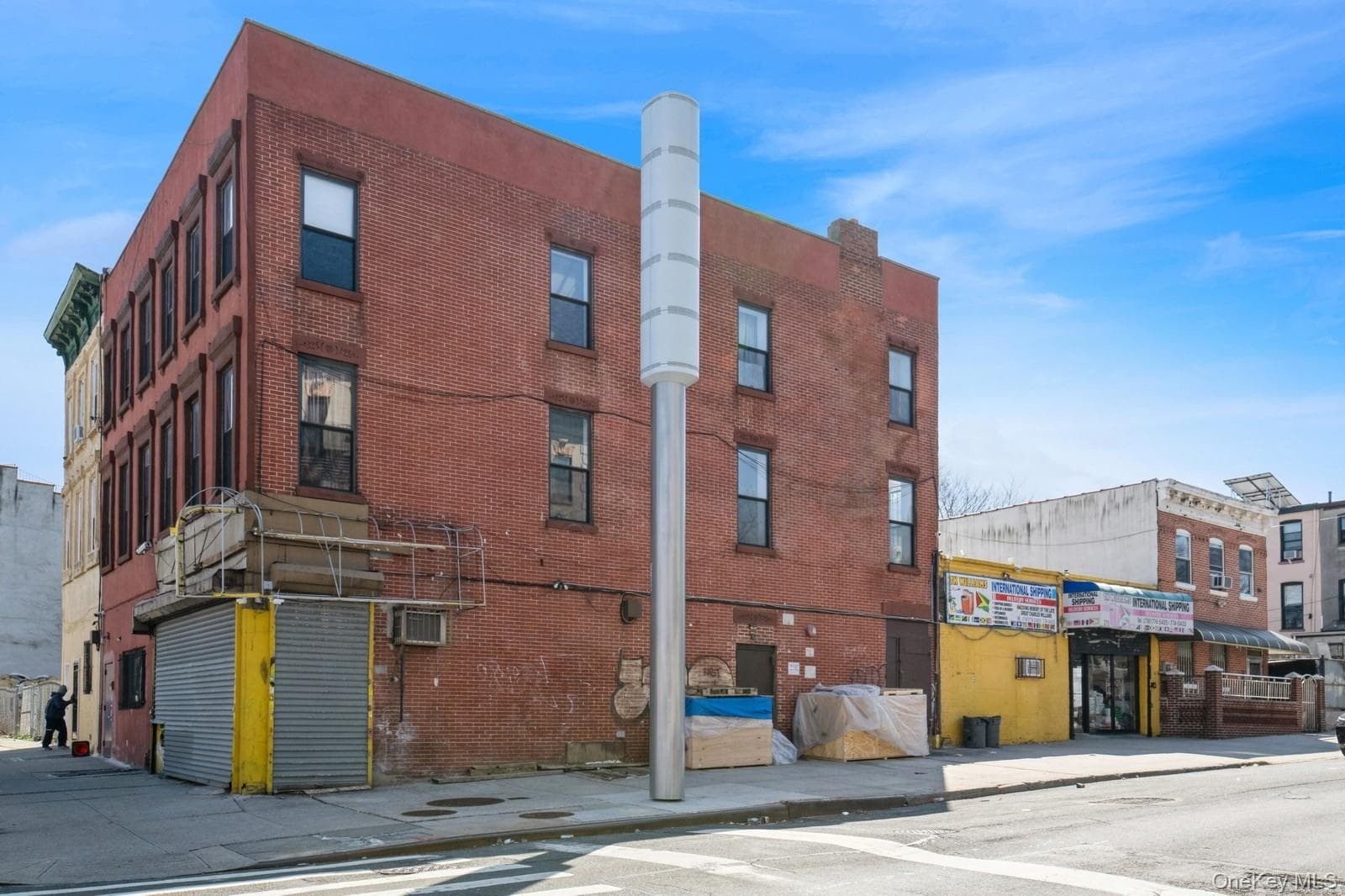 275 Howard Avenue Ave thumbnail 8