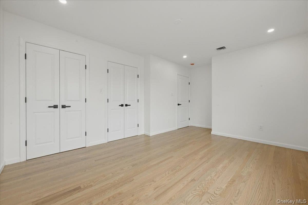 616 Harless Place thumbnail 26