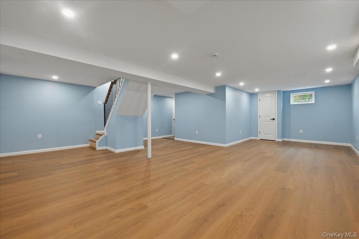 616 Harless Place thumbnail 27
