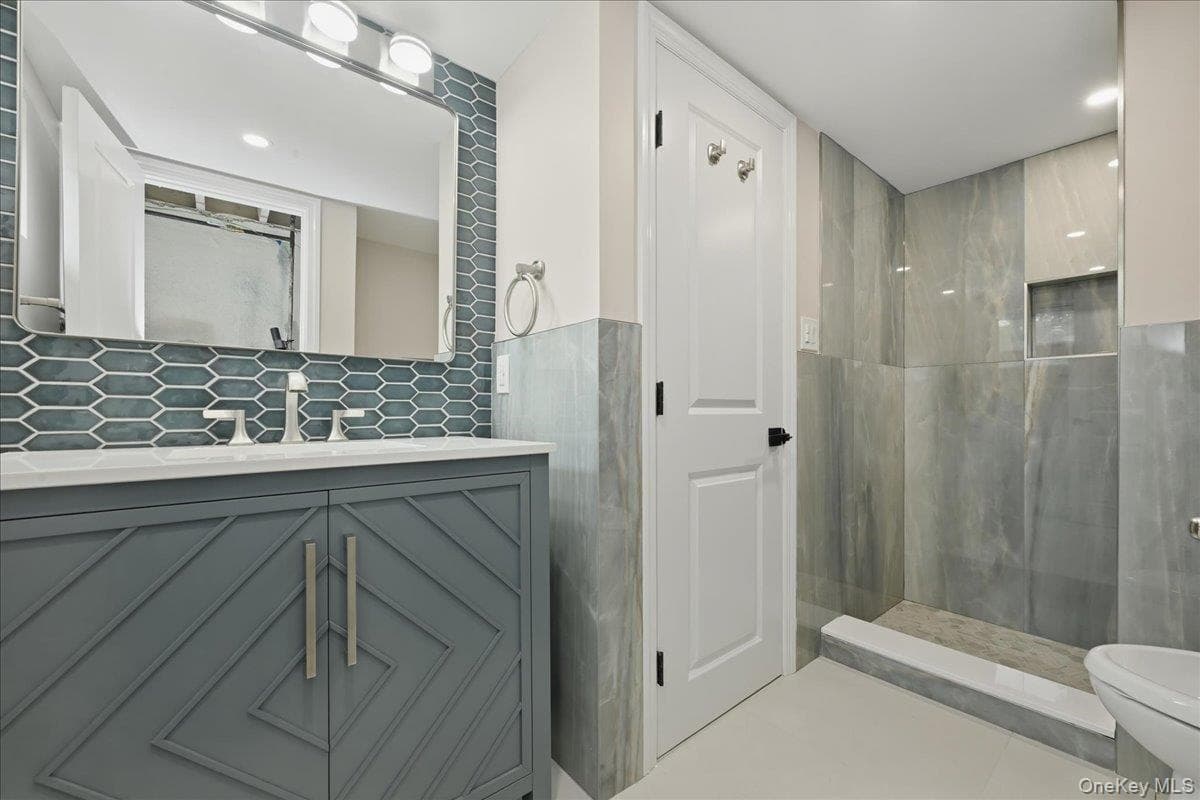 616 Harless Place thumbnail 29